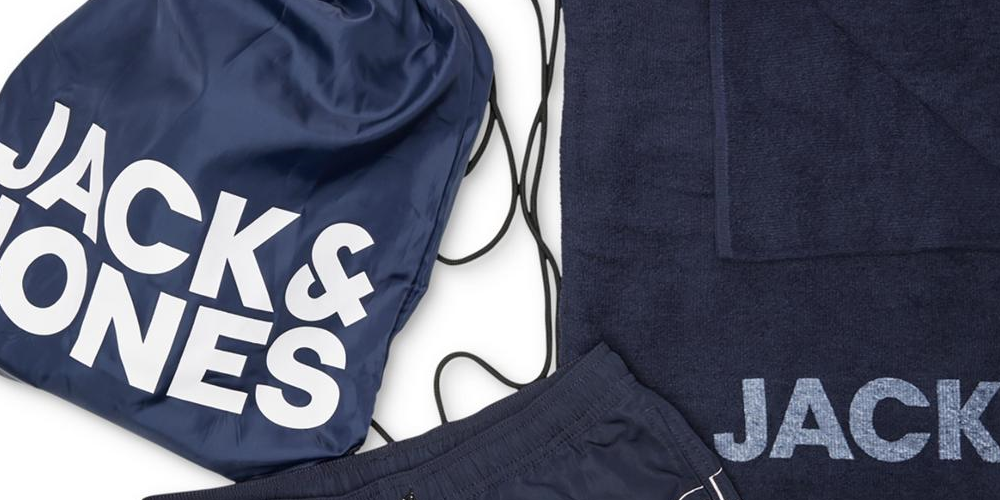 Jack & Jones Men's 3 Pc Swim Trunks Towel & Drawstring Beach Bag Set Gray Size XX-Large
