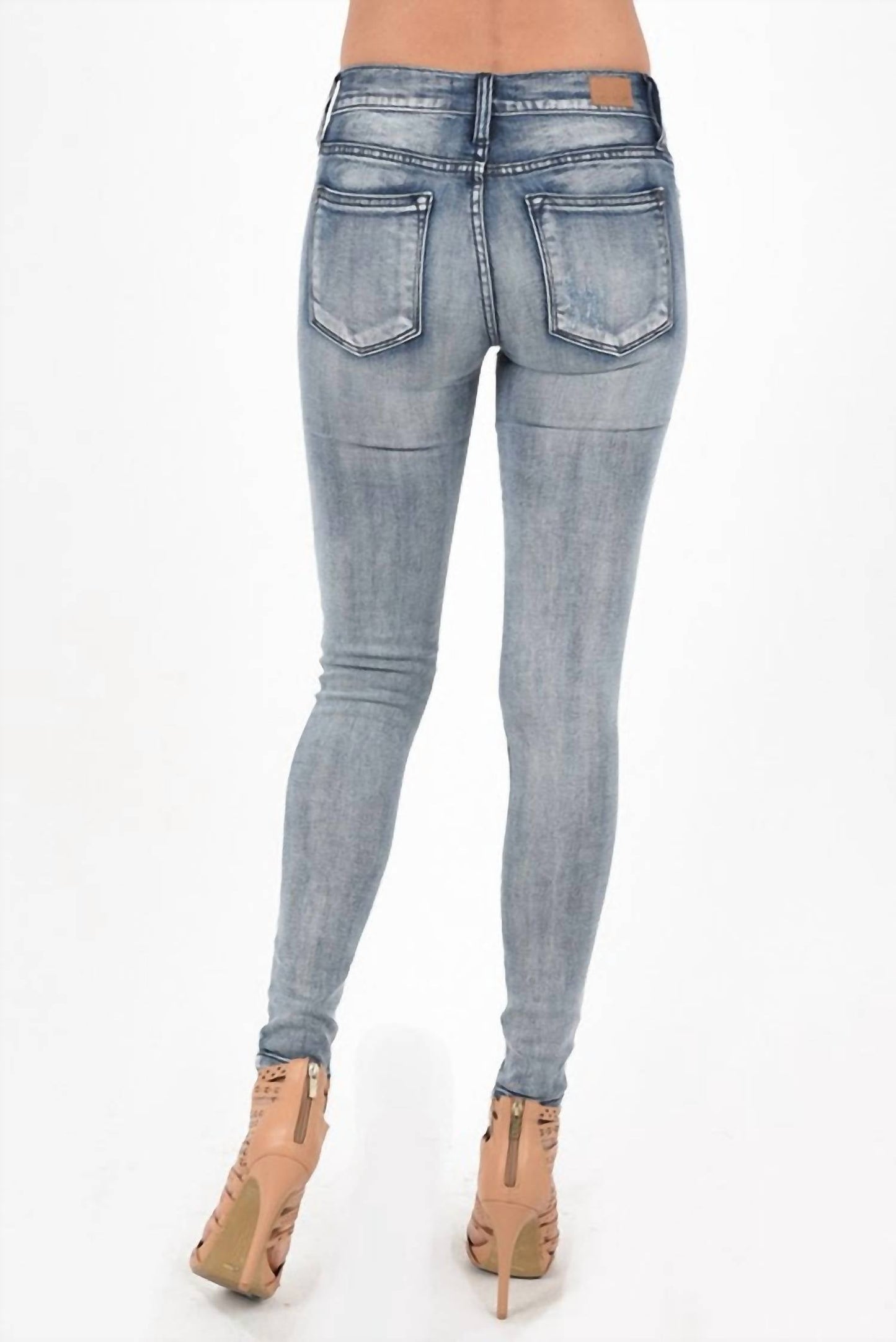 Judy Blue - Booytfull Wash Out Destroyed Skinny Jeans - Plus