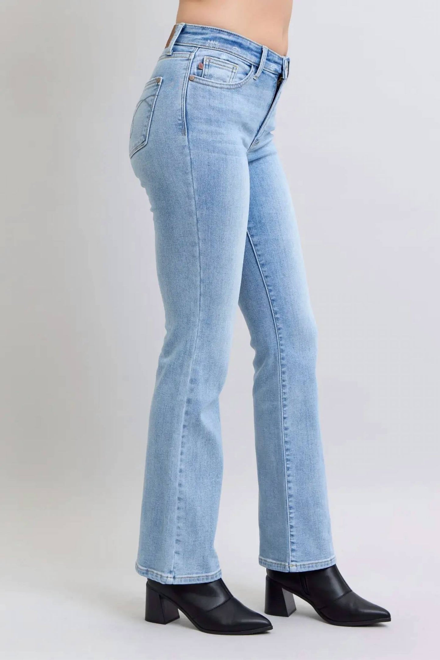 Judy Blue - Thermal Bootcut Jean