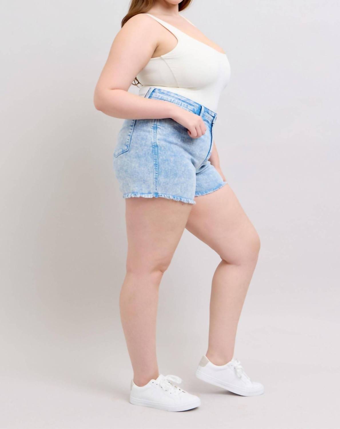 Judy Blue - Judy Blue Mid Rise Garment Dyed Cyan Denim Short 150348