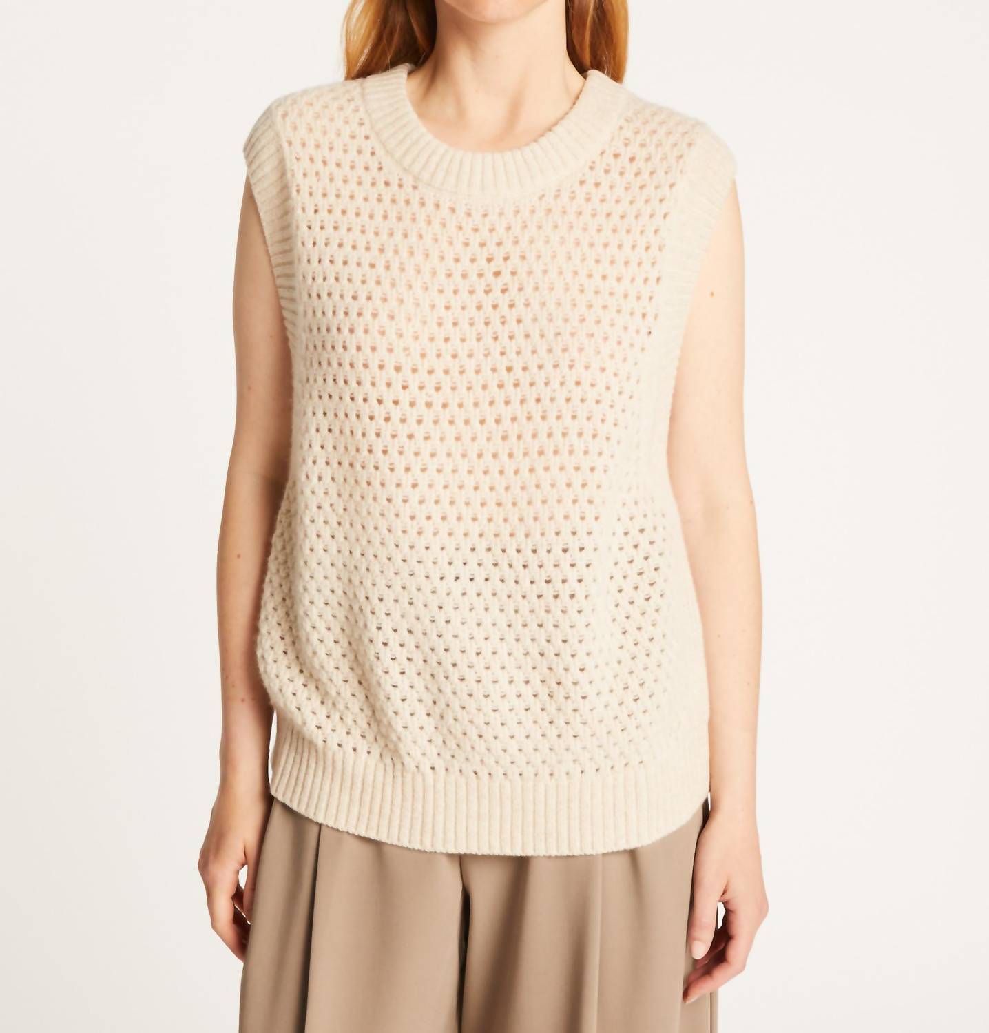 मेसन मोनटागुट - रेवेन वूल और कश्मीरी स्वेटर