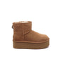 Ugg - महिलाओं के लिए क्लासिक मिनी प्लेटफॉर्म बूट