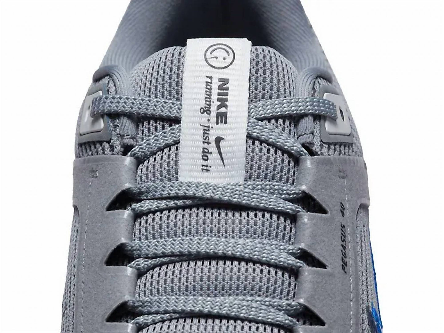 Nike - Men's Pegasus 40 Road Running Shoes
