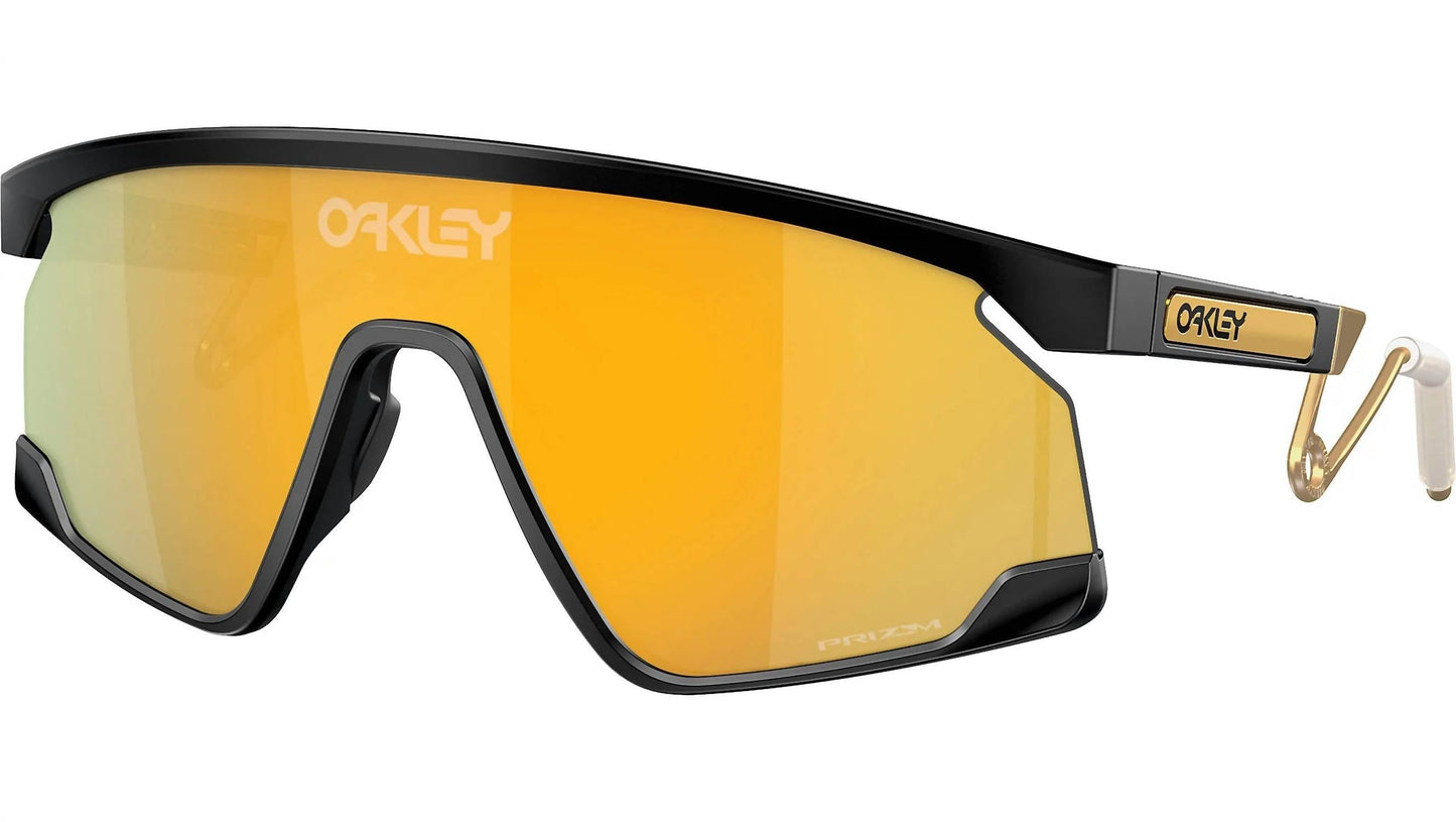 Oakley - यूनिसेक्स Bxtr मेटल सनग्लासेज