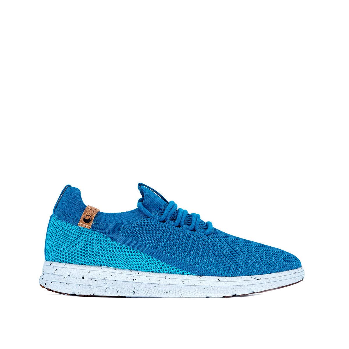 saola-womens-tsavo-sneakers