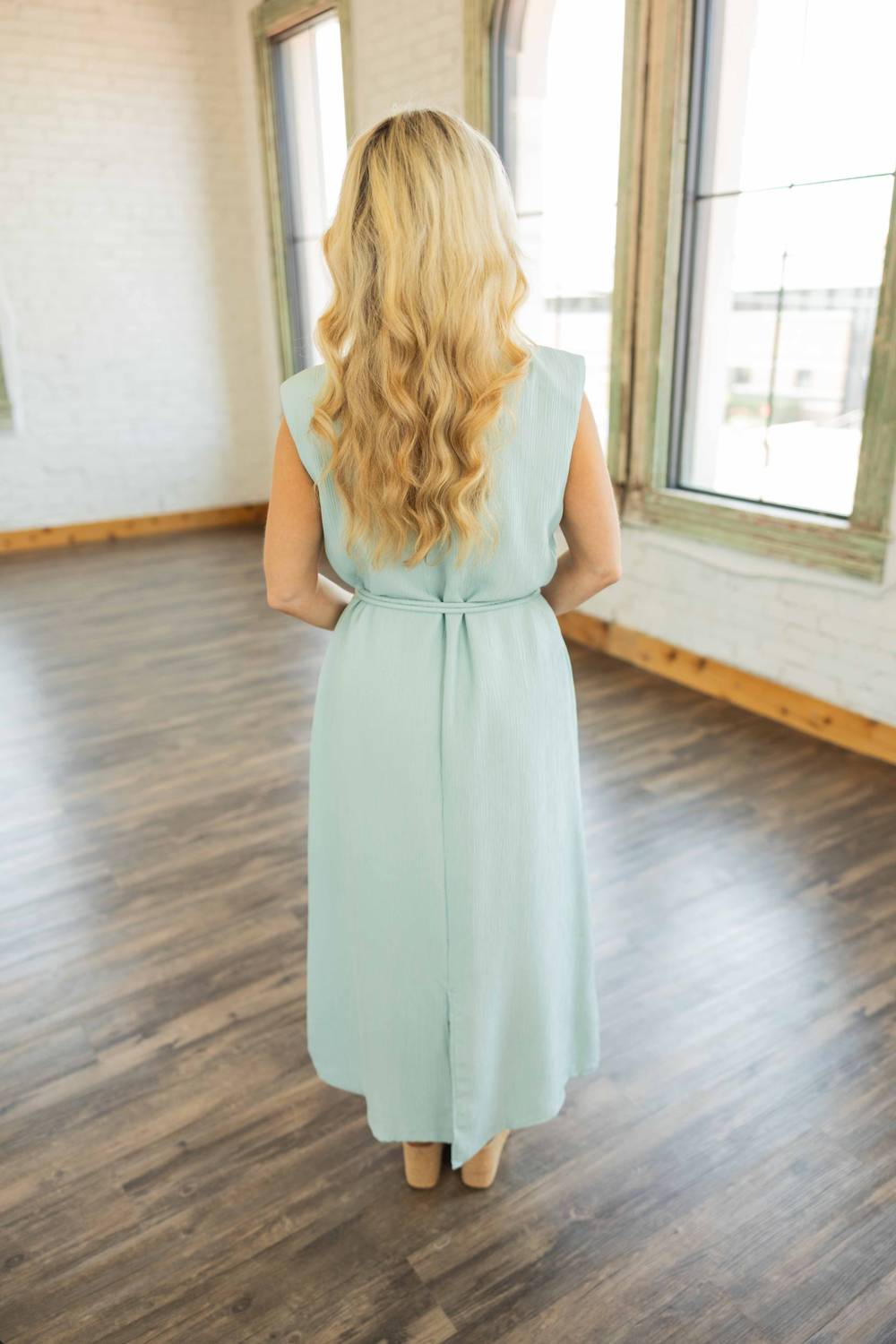 Entro - Macy Belted Midi Dress