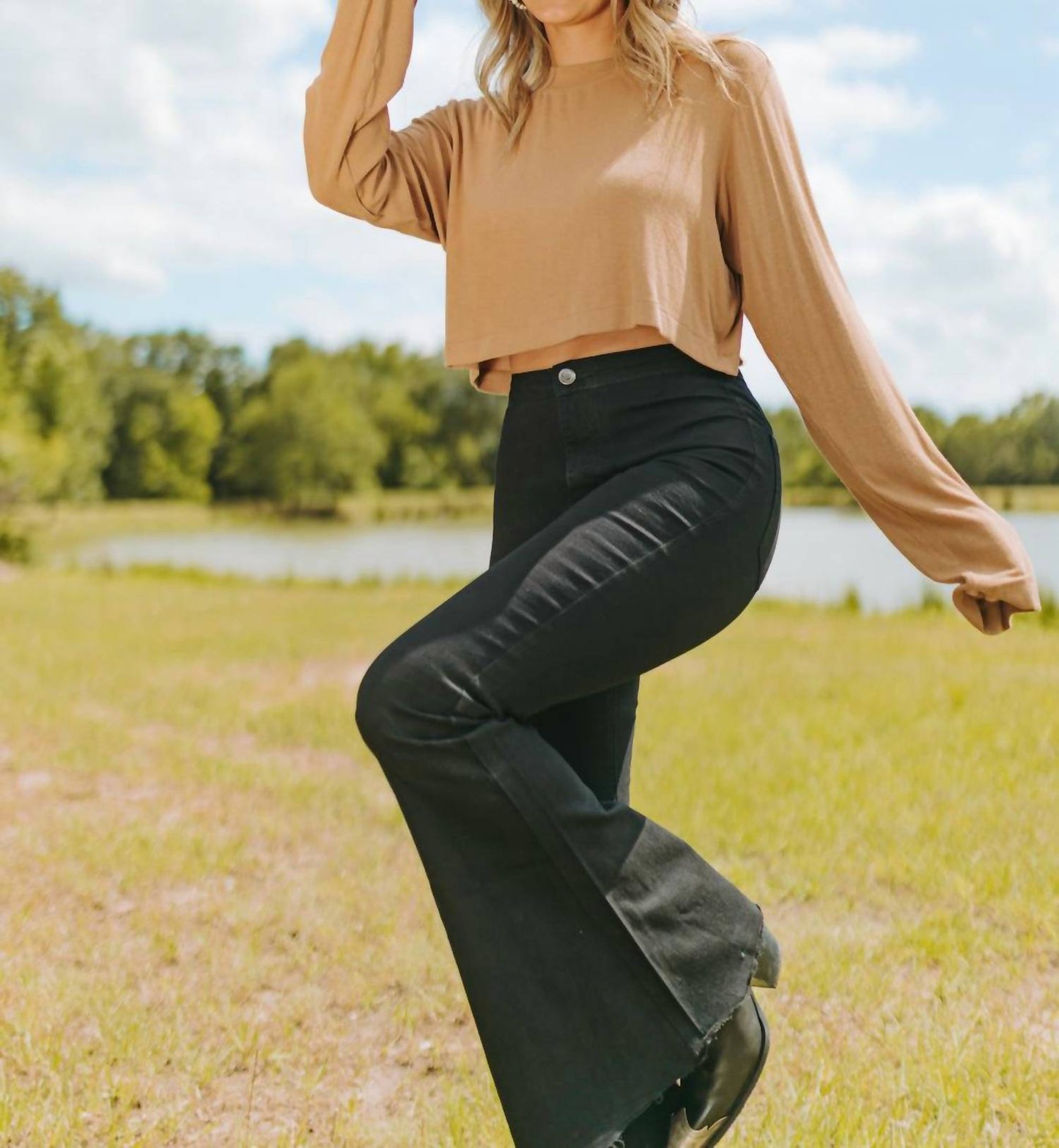 Buddylove - Frannie Long Sleeve Crop Top
