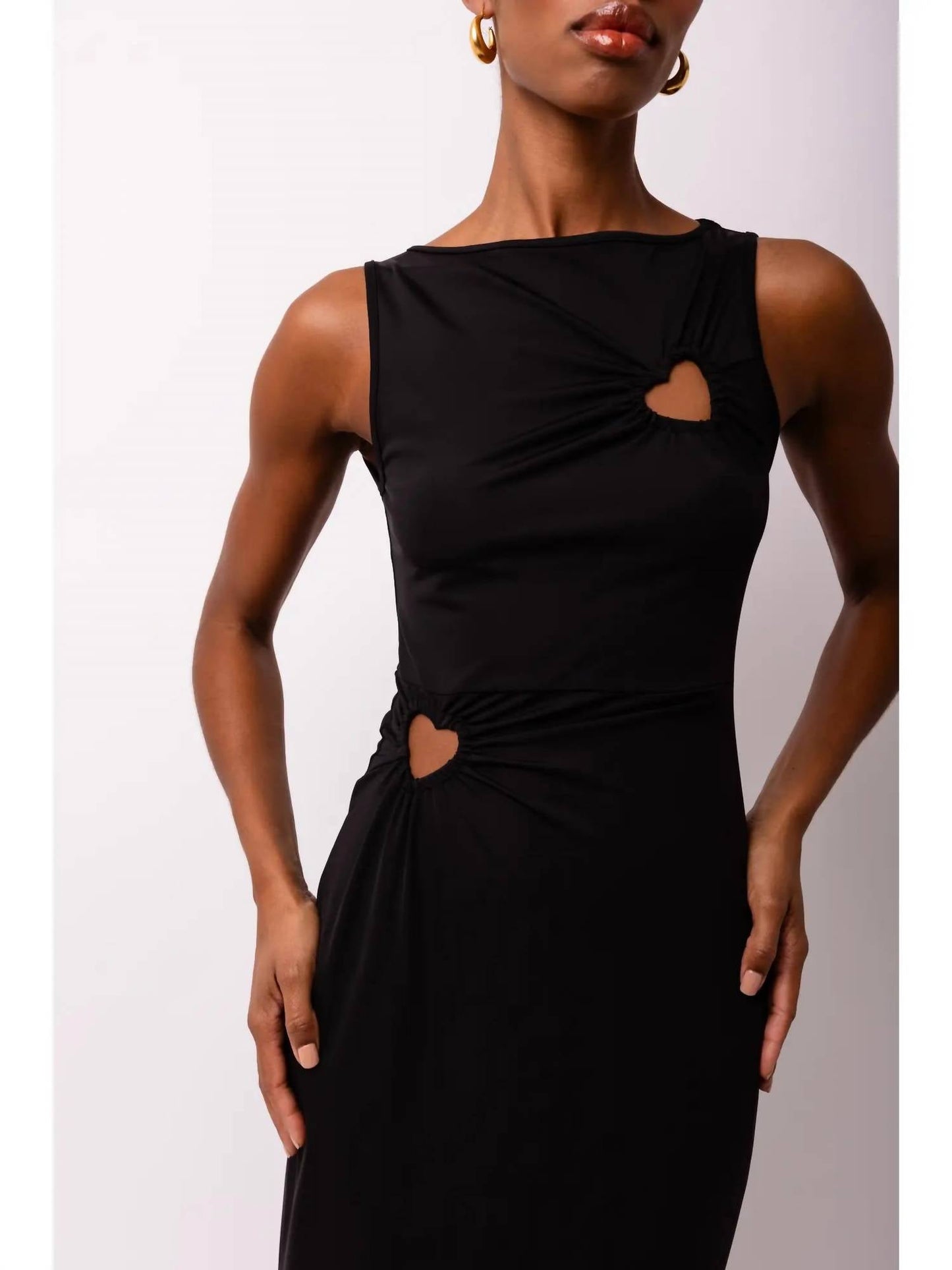 Amylynn - Harlie Heart Cut Out Maxi Dress
