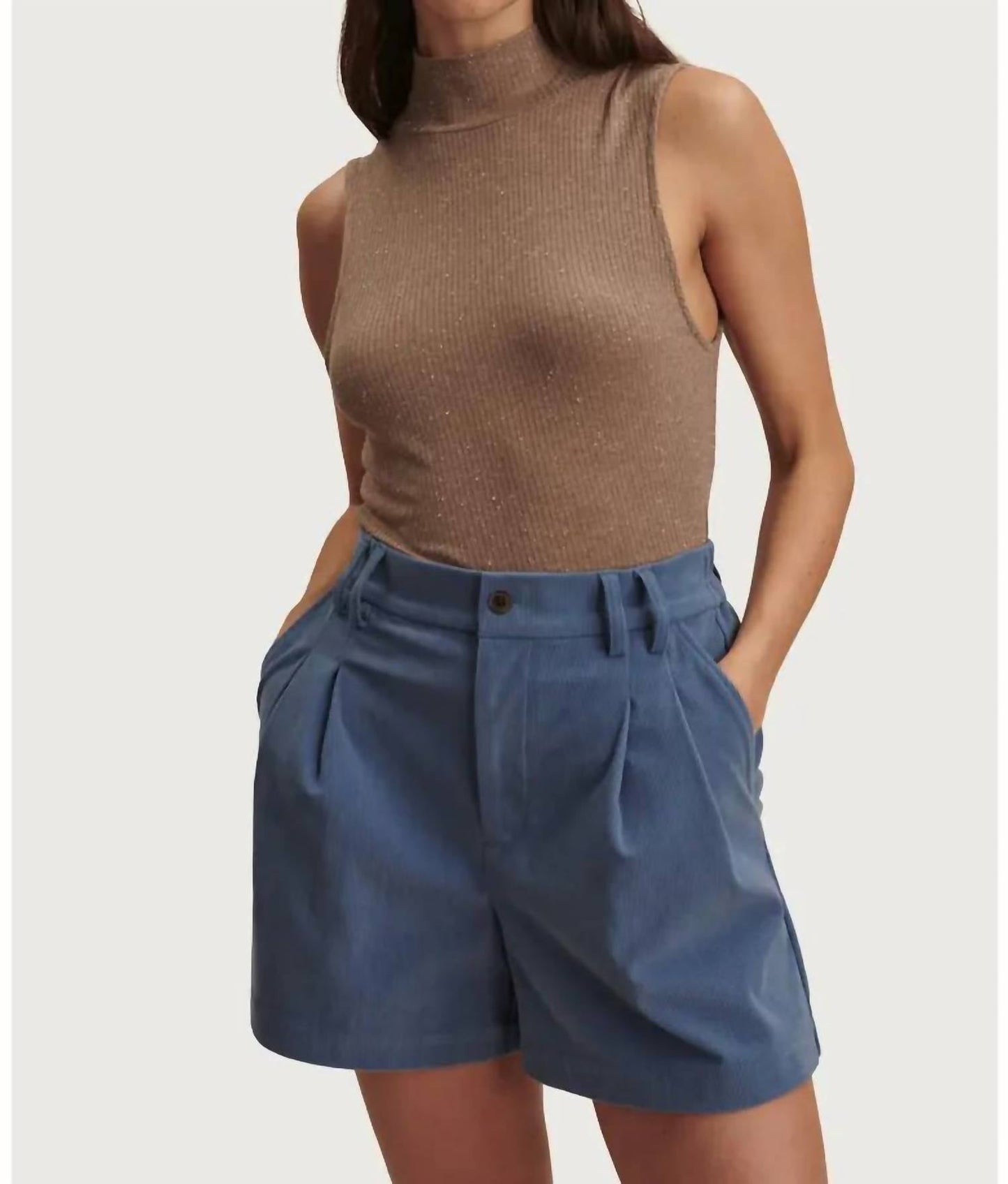 Varley - Jorden Pleat Short