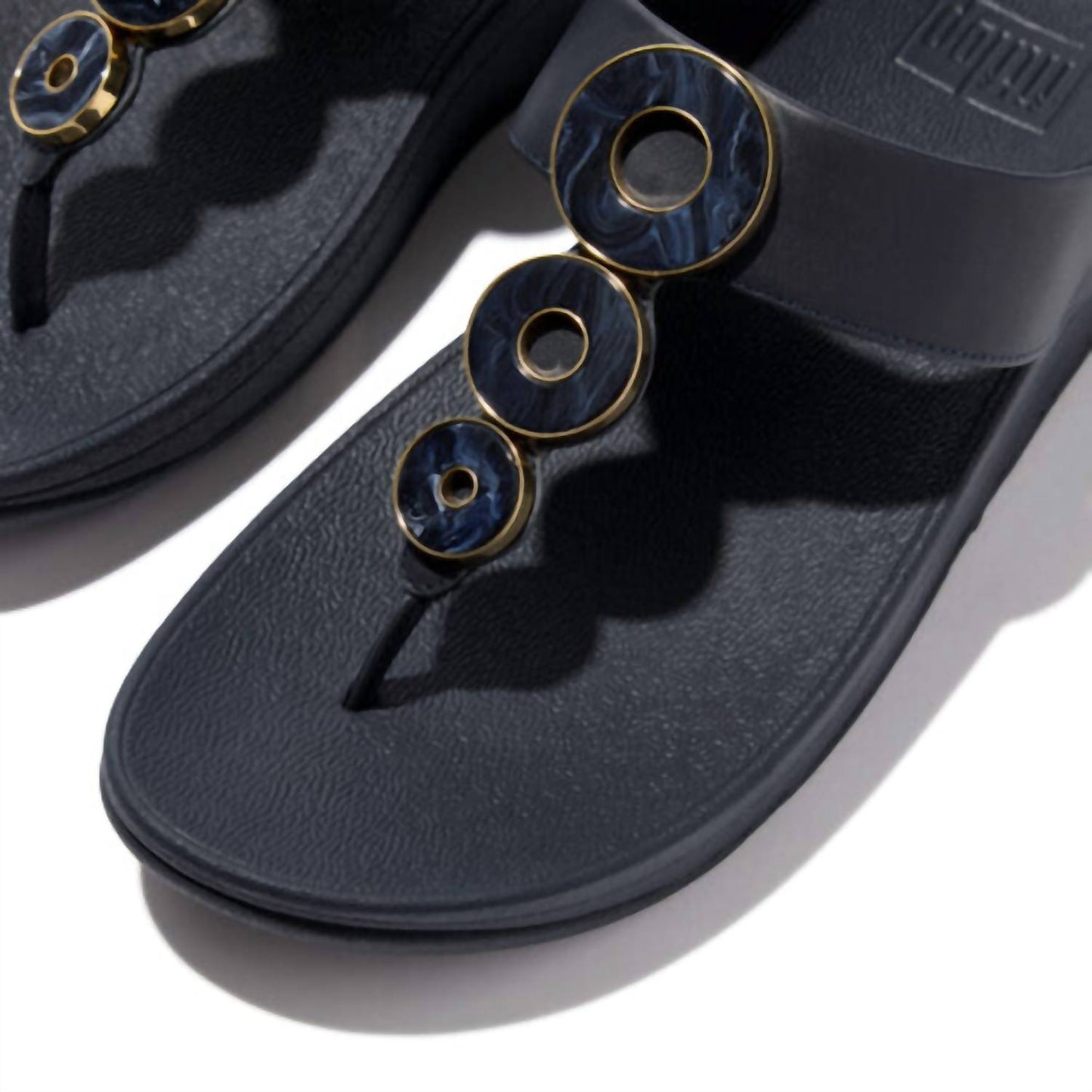 Fitflop - महिलाओं के फिनो रेज़िन टो पोस्ट सैंडल
