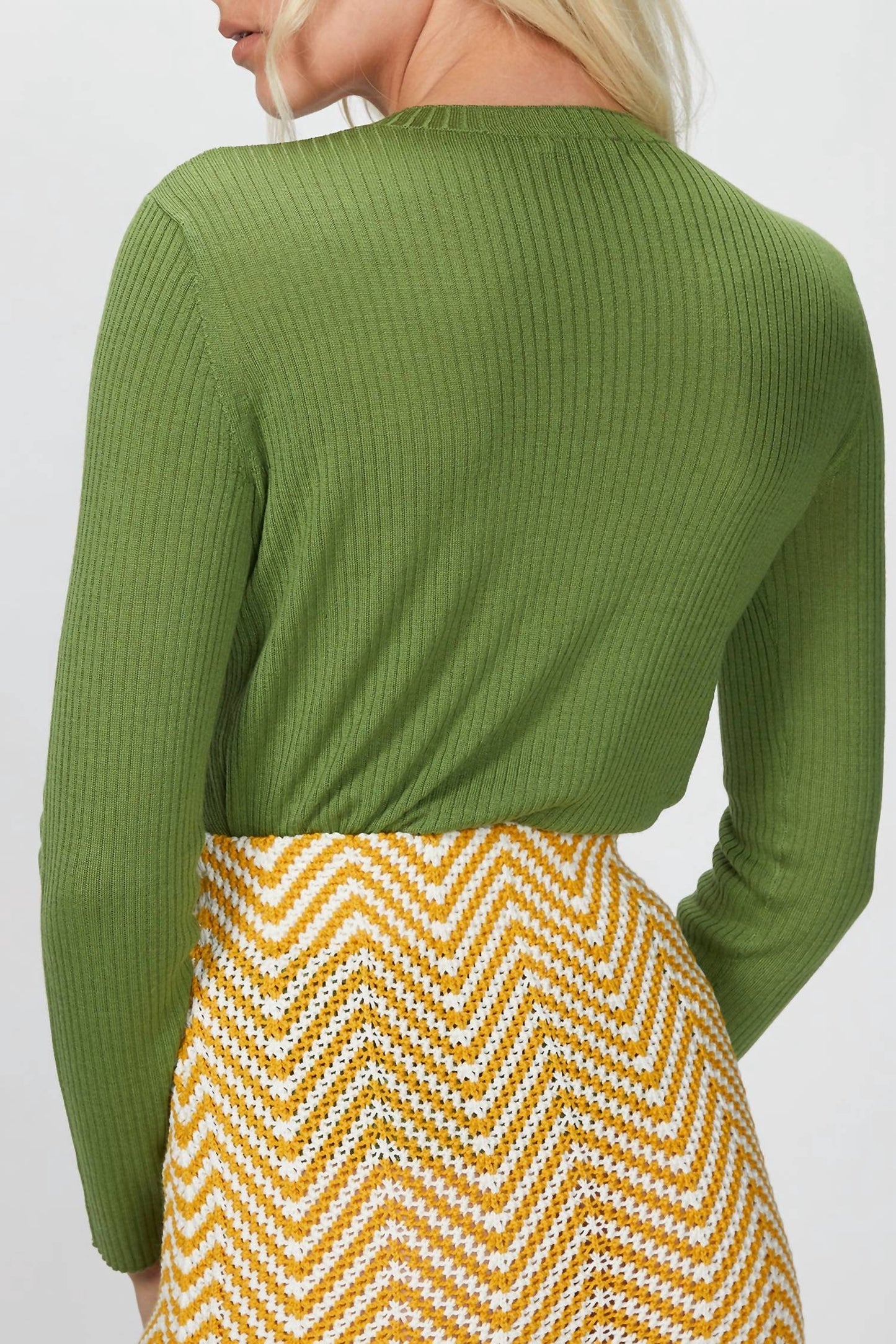 6397 - RIBBED SHRUNKEN CREWNECK SWEATER