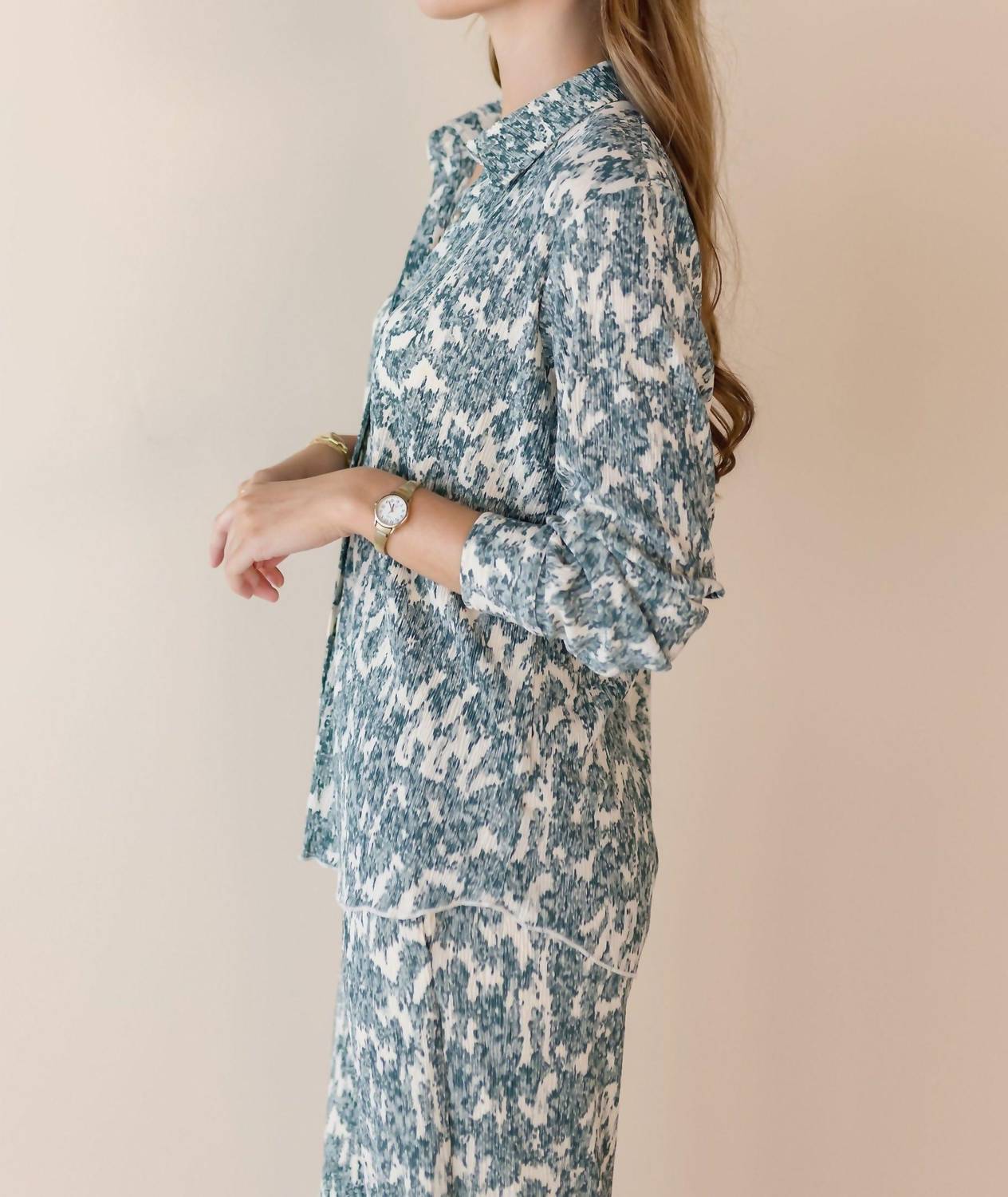 Gentle Fawn - Sheila Button Down