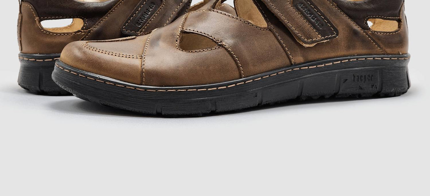 Kcr Group - Men's Everyday Closed-Toe Leather Sandals
