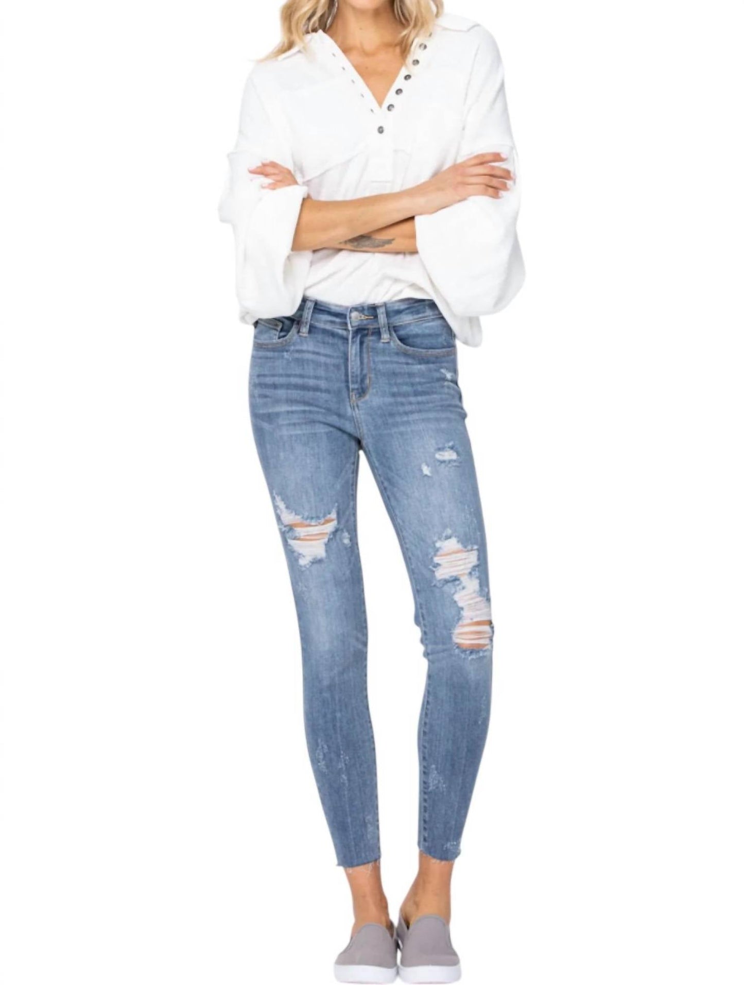 judy-blue-destroyed-raw-hem-skinny-jeans