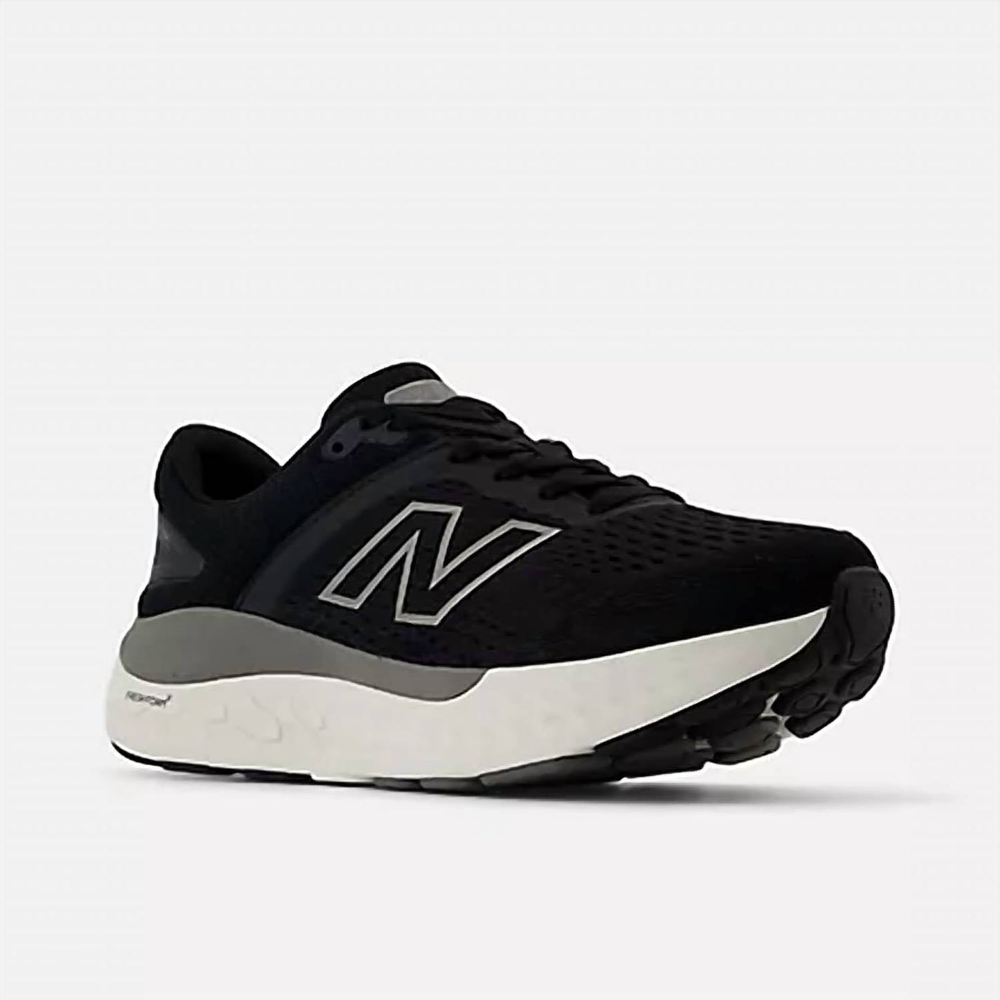 New Balance - Women's Fresh Foam X 1540v4 Sneakers