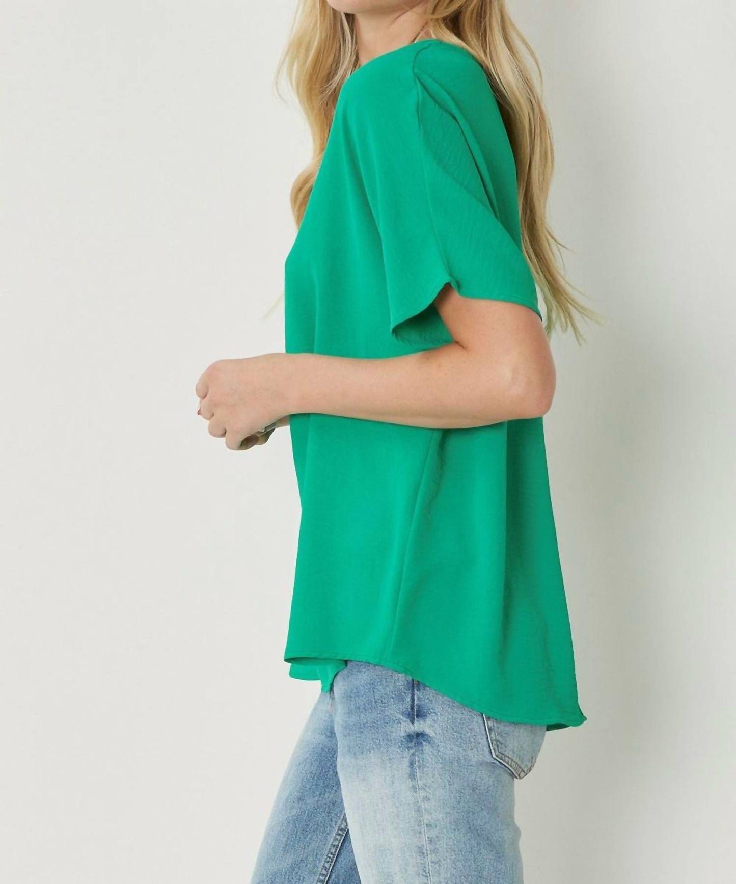 Entro - Short Sleeve V-neck Top