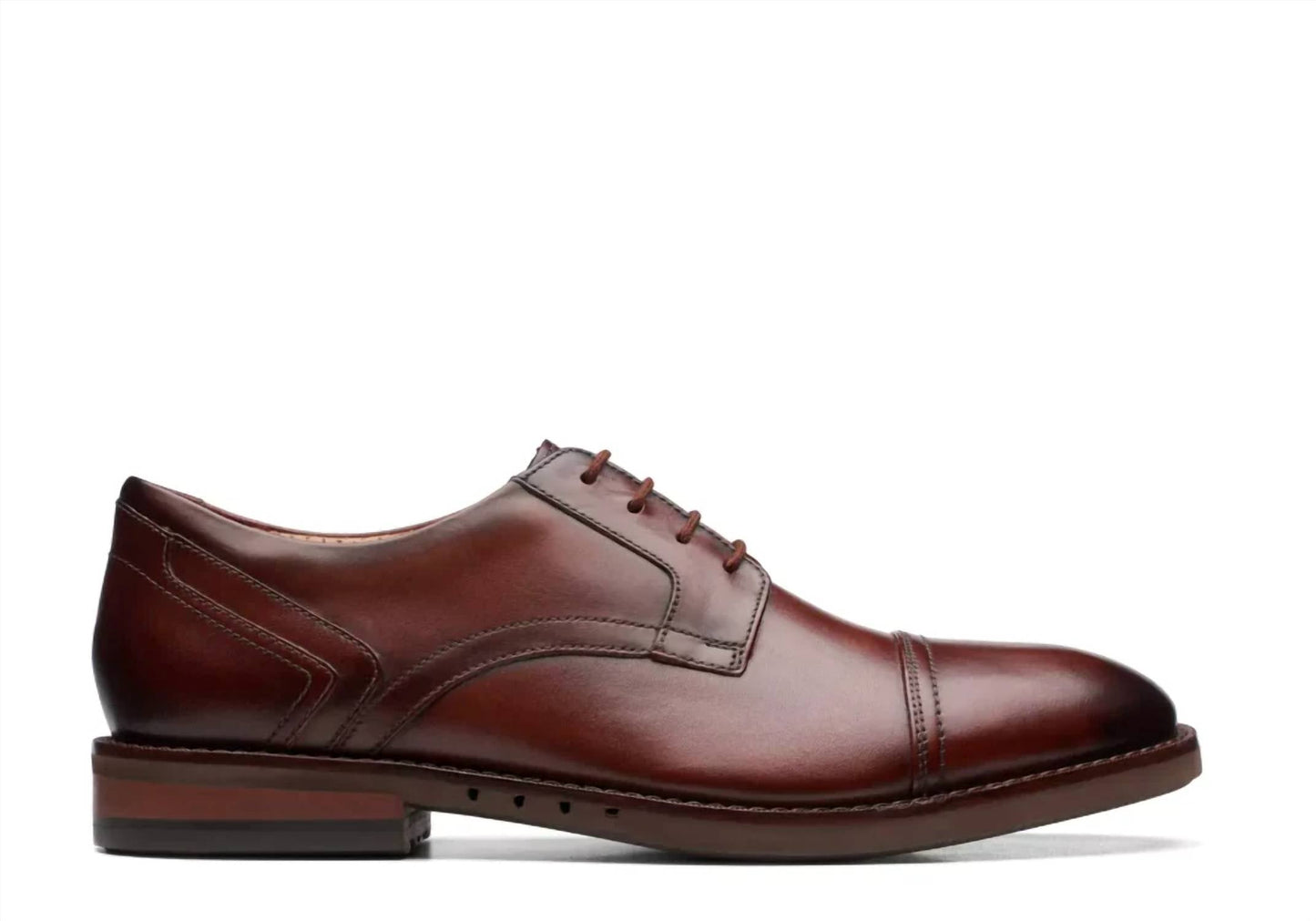 Clarks - Men's Un Hugh Cap Shoes
