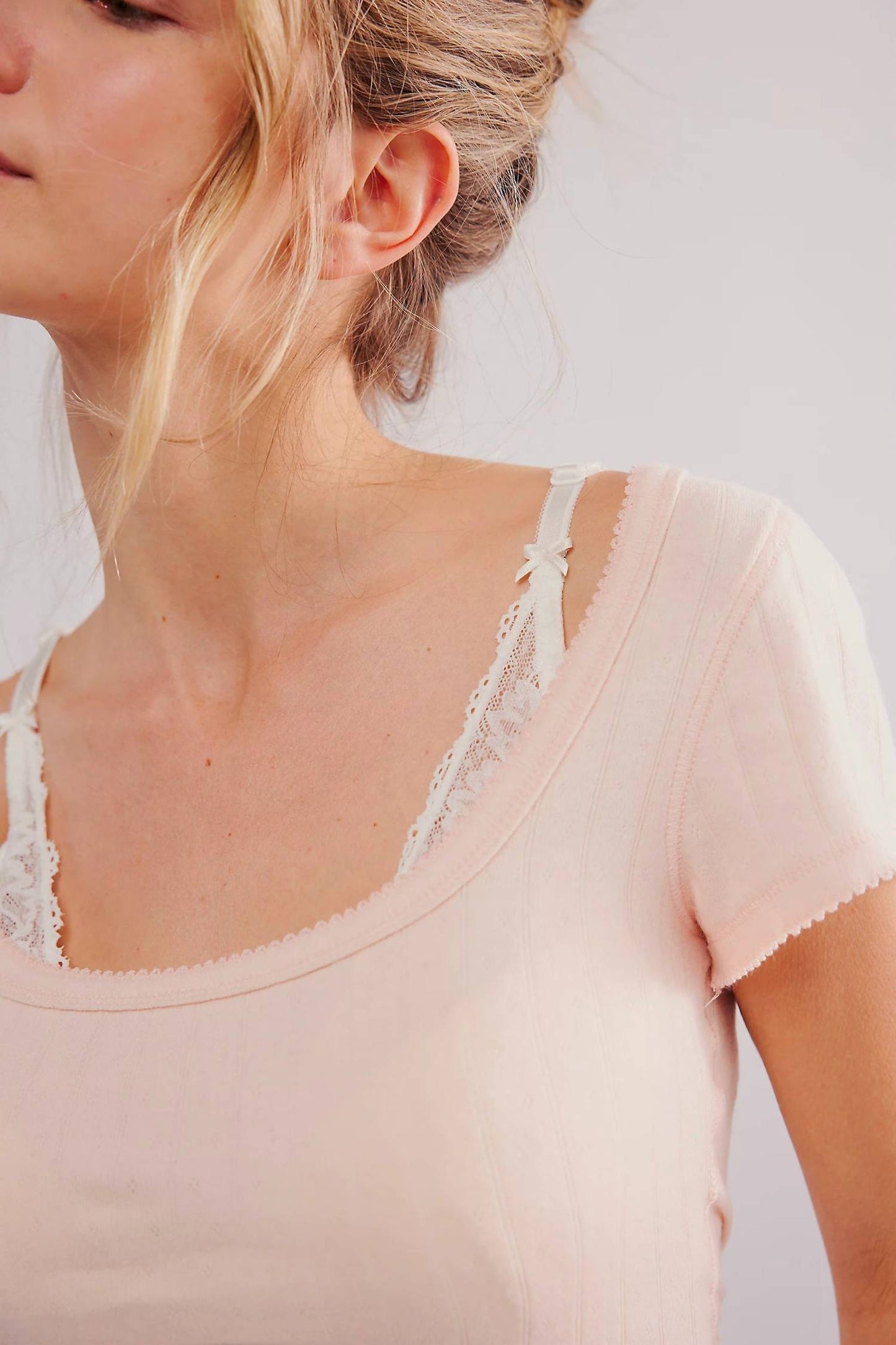 Free People - एंड गेम पॉइंटेल बेबी टी
