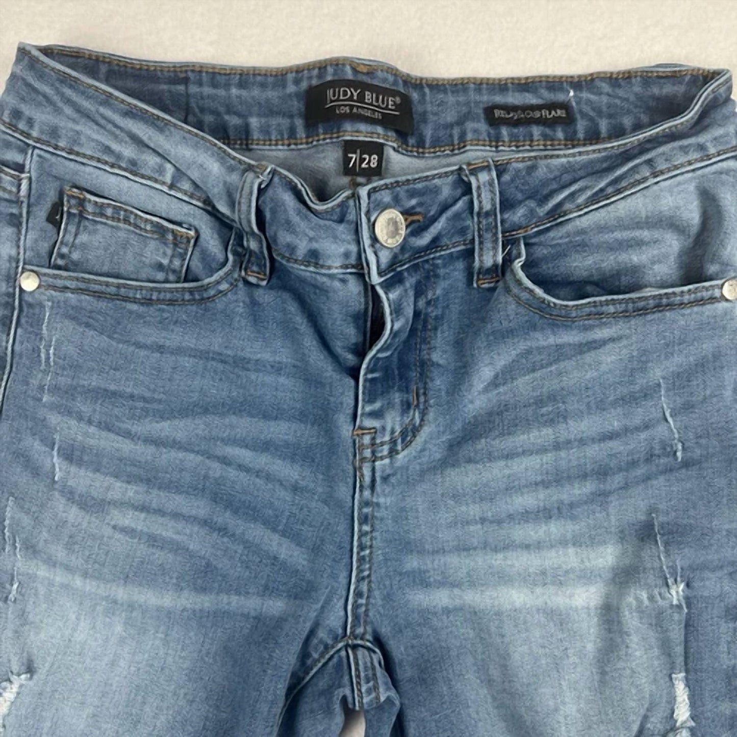 Judy Blue - Women's Distressed Relaxed Crop Flare Jeans