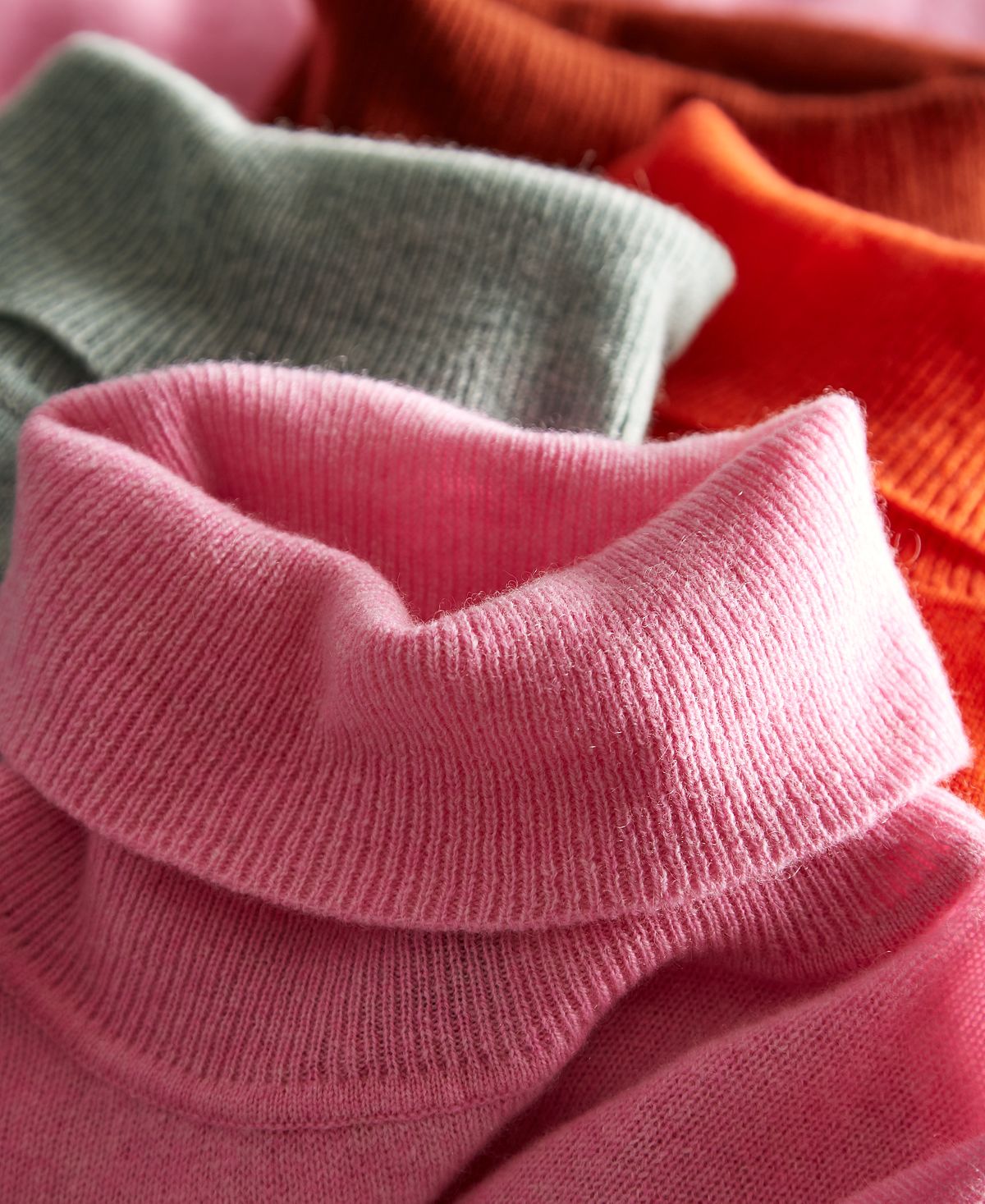 Charter Club Women's Cashmere Turtleneck Sweater -Red Size -Petite M