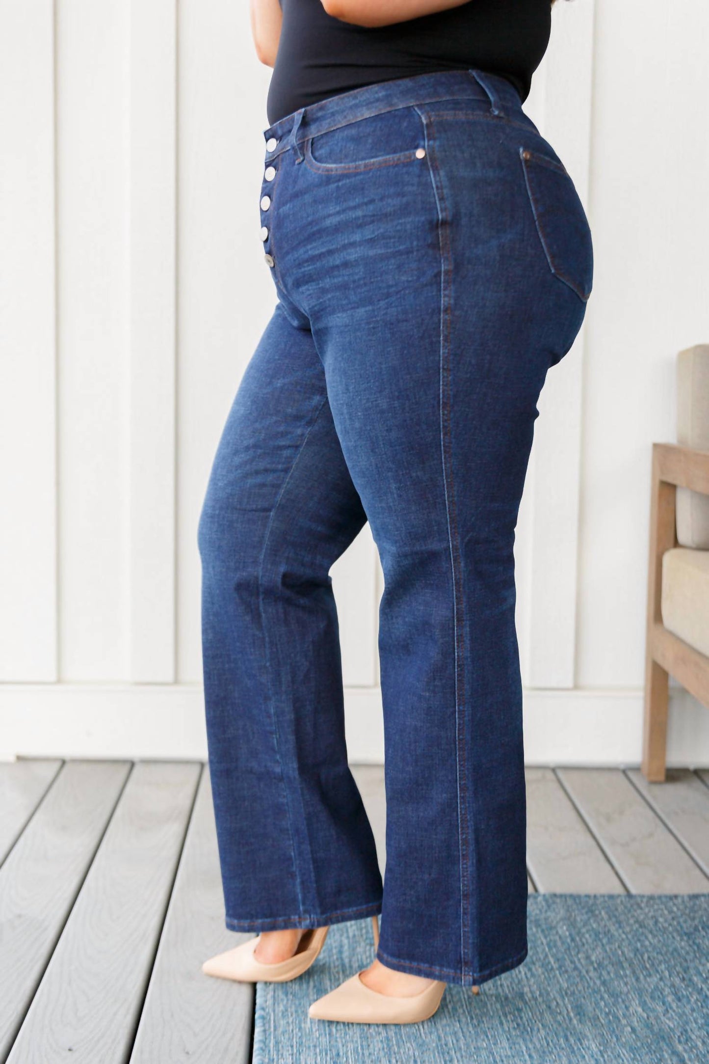 Judy Blue - High Rise Button-Fly Straight Jeans