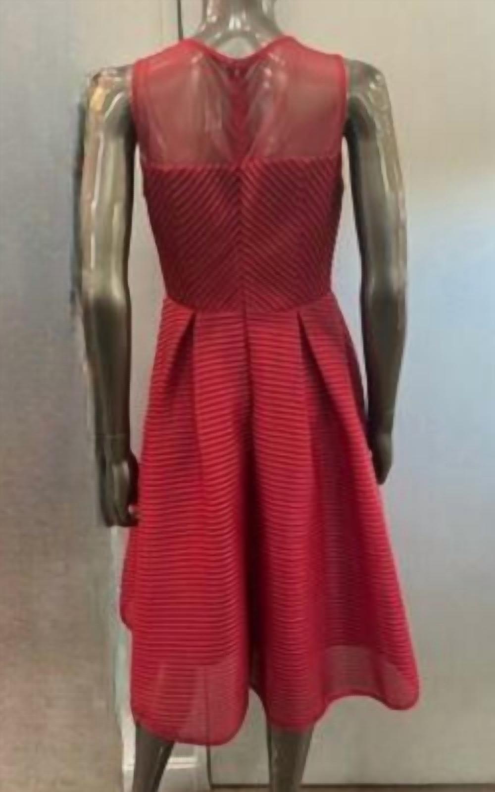 Gracia - Women's Stripe mesh cocktail dress