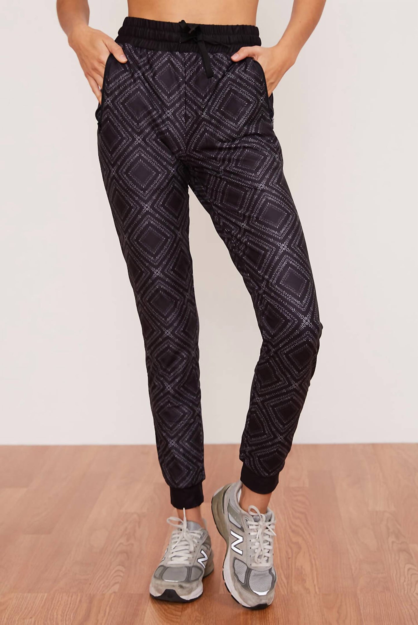 Wolven - Summit Ultra Soft Jogger Pants