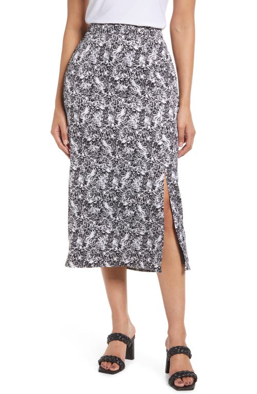 halogen-printed-slit-hem-midi-skirt-black-white