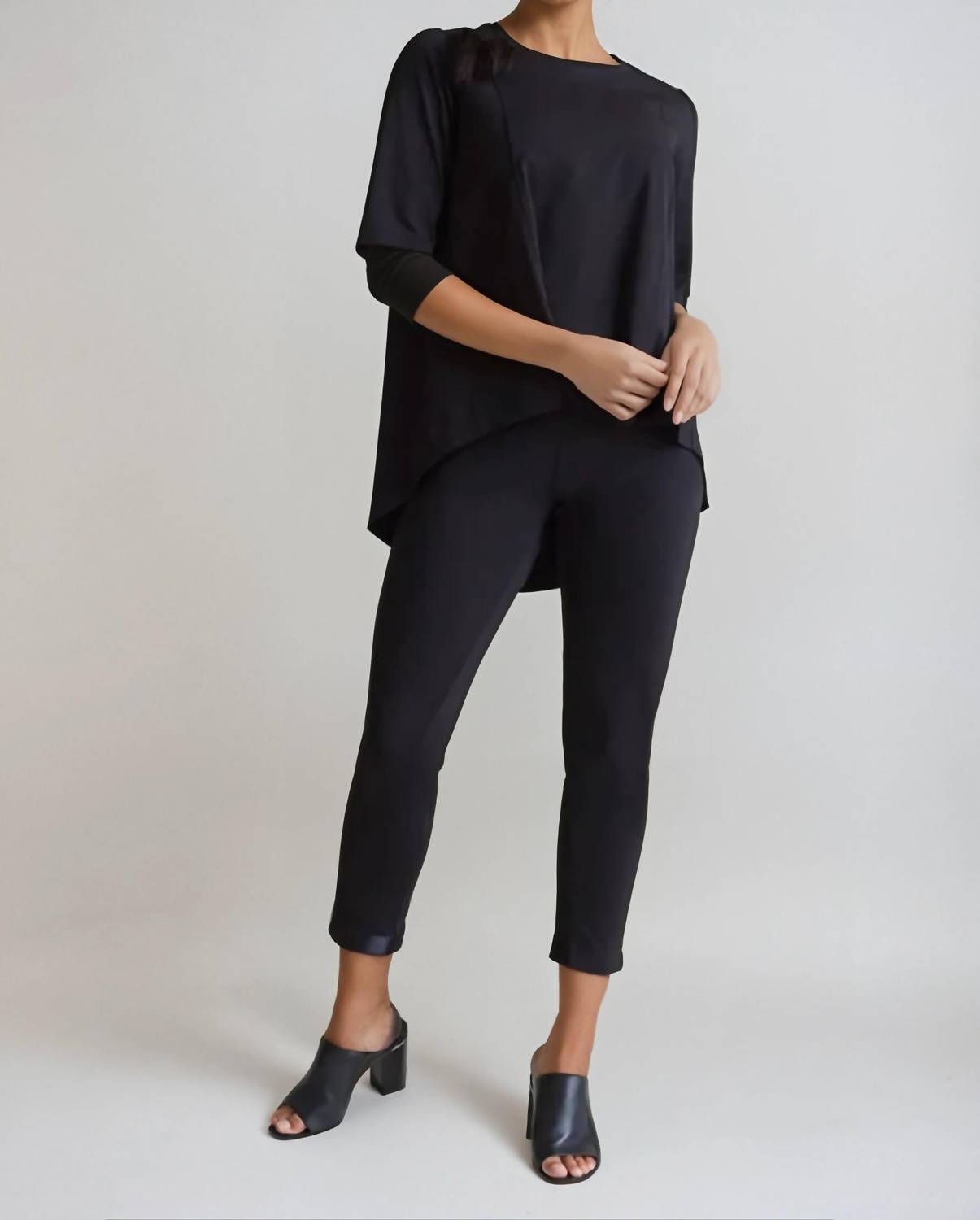 Buki - Ginza Tee