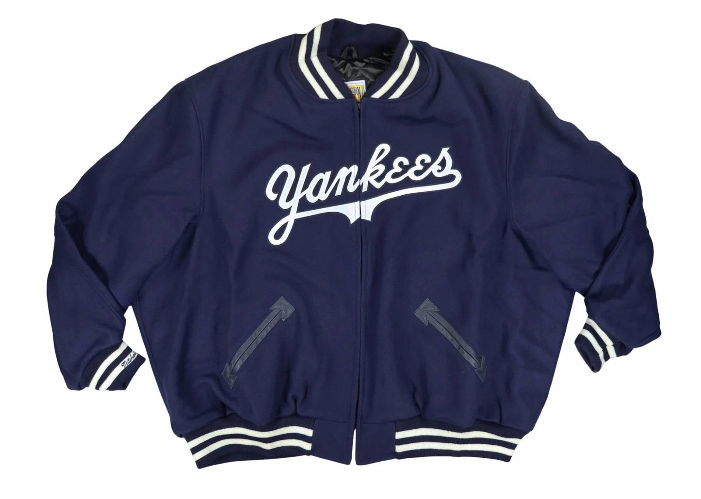 Mitchell & Ness - पुरुषों के लिए न्यूयॉर्क यांकीज़ 1952 कलेक्शन जैकेट - प्लस