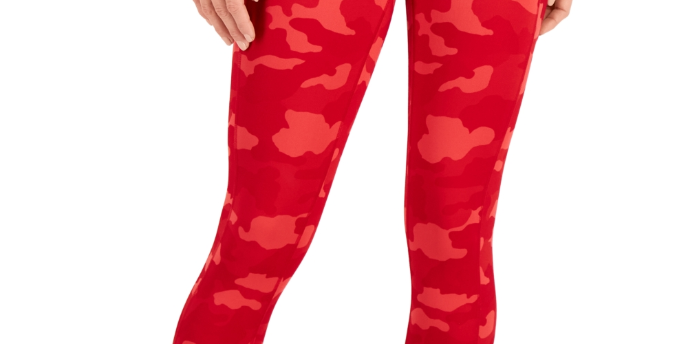 ID Ideology Women's Compression Camo Print Capri Leggings Red Size Medium