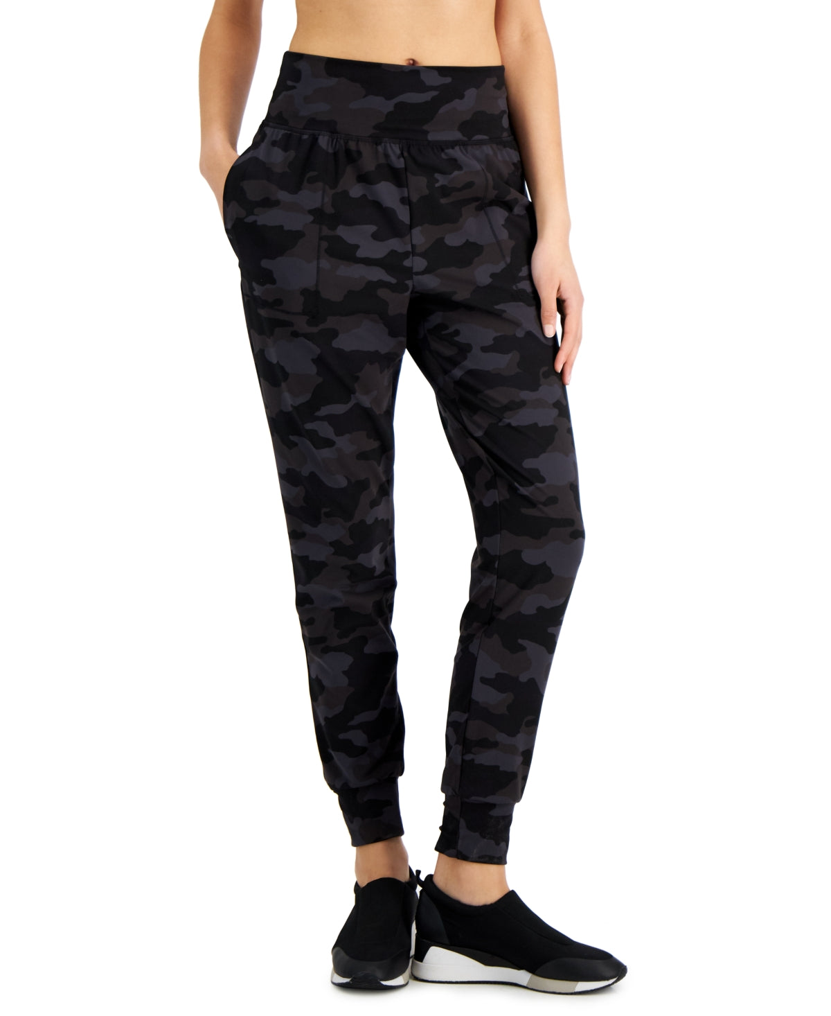 ID Ideology Women's Relaxed Camo Print Joggers Black Size X-Small