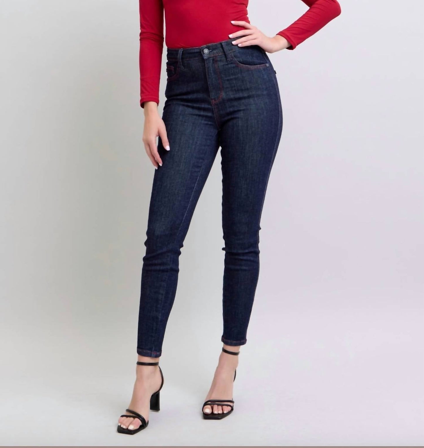 Judy Blue - High Waist Heart Shaped Back Pocket Skinny Jeans
