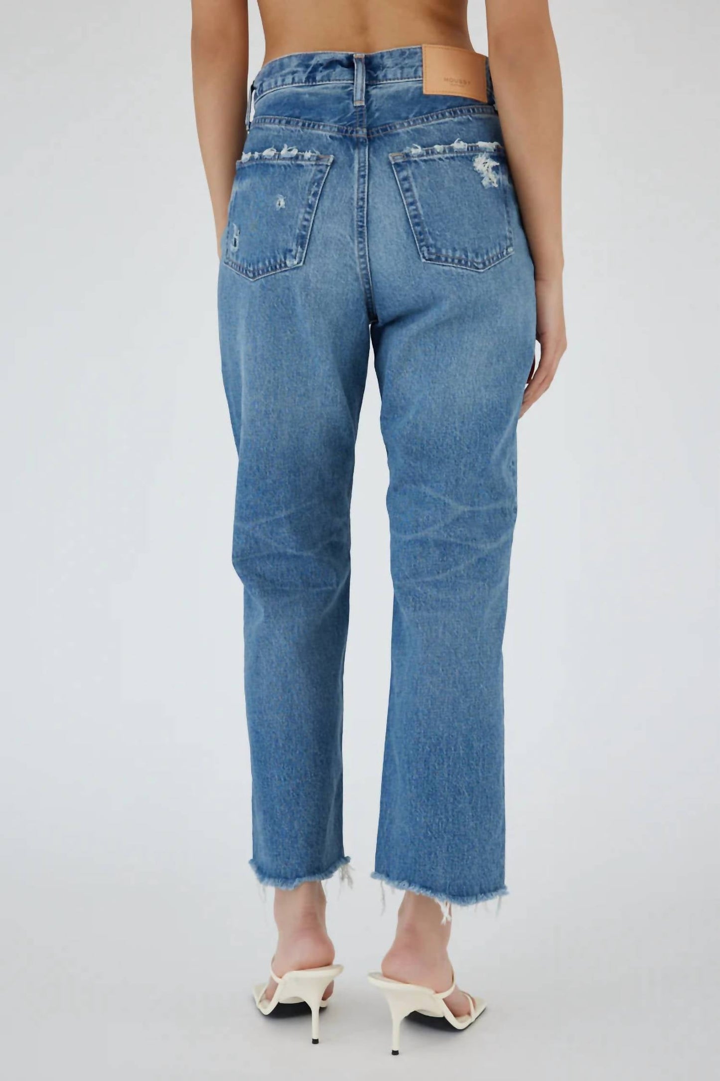 Moussy - पेकॉल वाइड स्ट्रेट जीन
