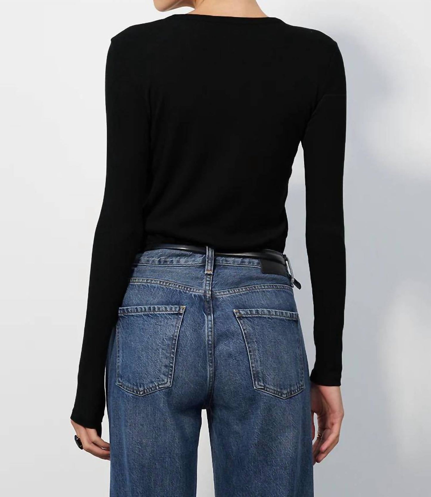 Bobi - Front Keyhole Tee