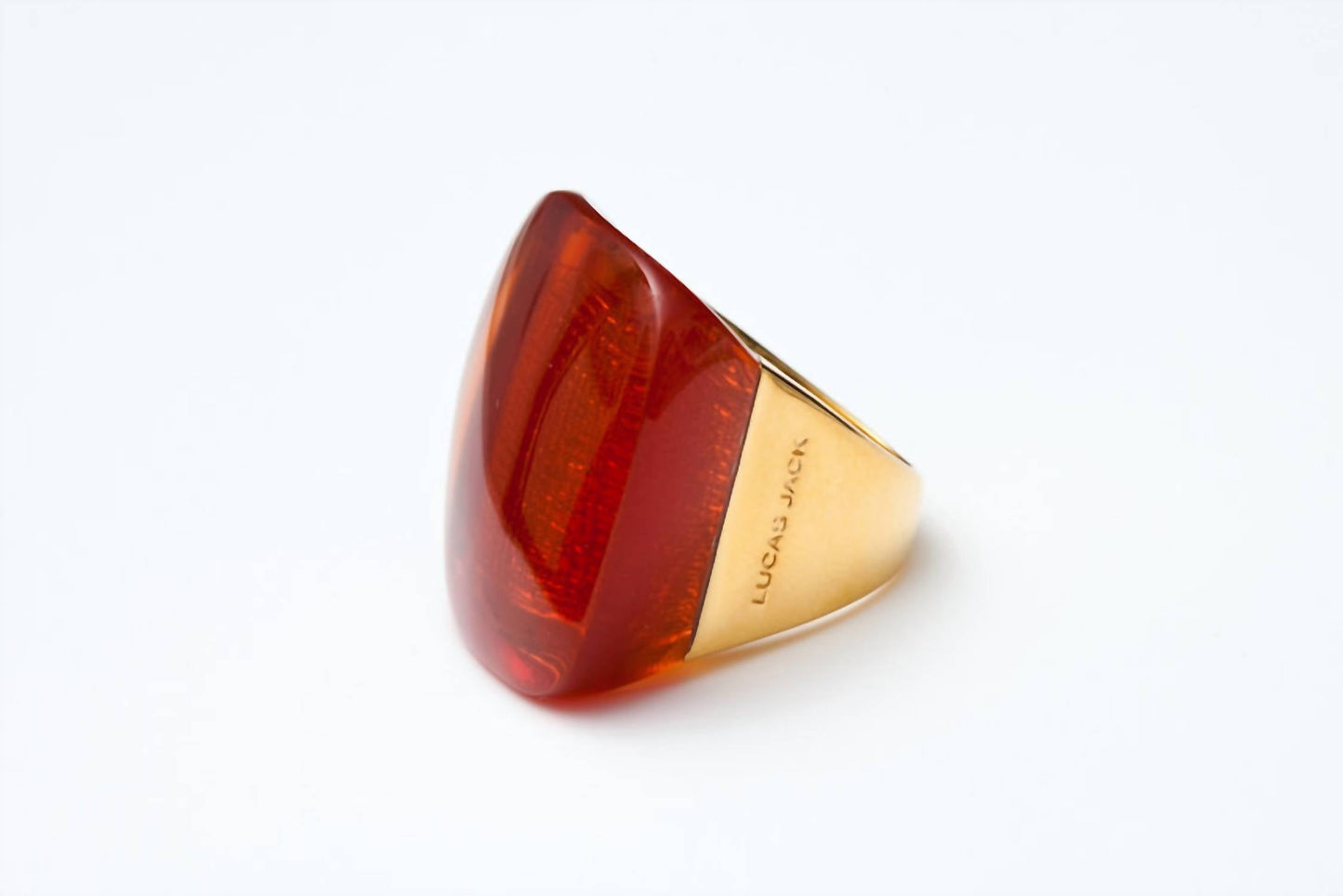 Avenue Chic - Women's Rock Ring