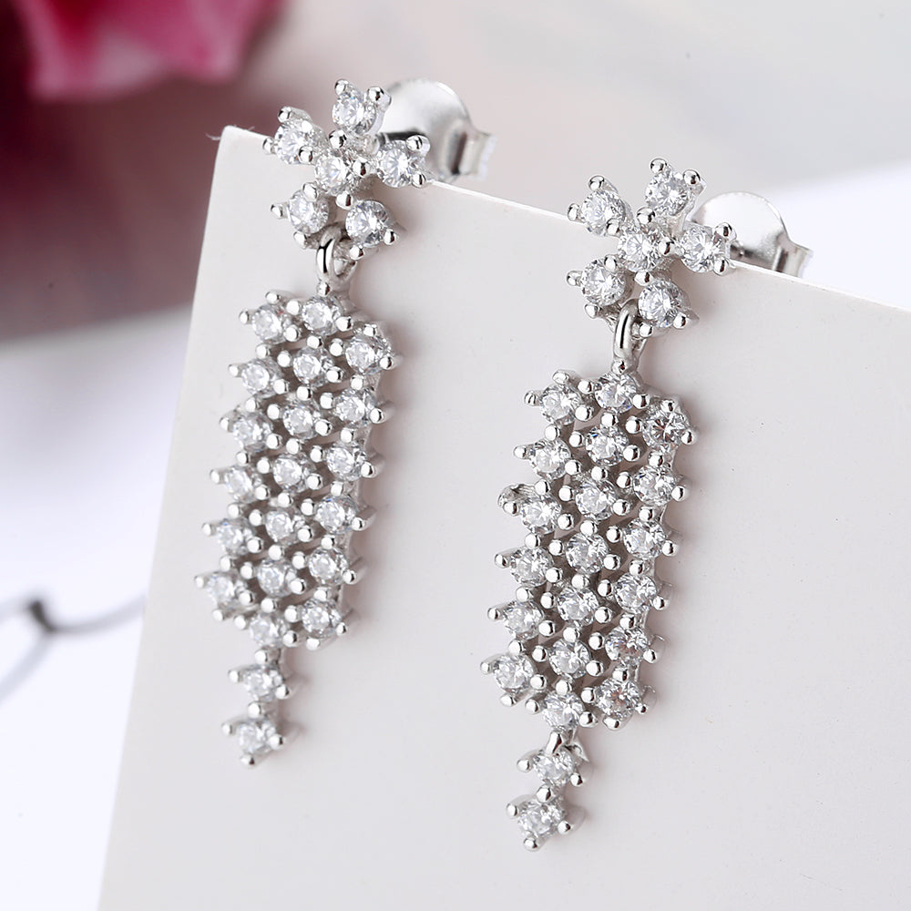 Sterling Silver Drop earring with Simulated Diamonds