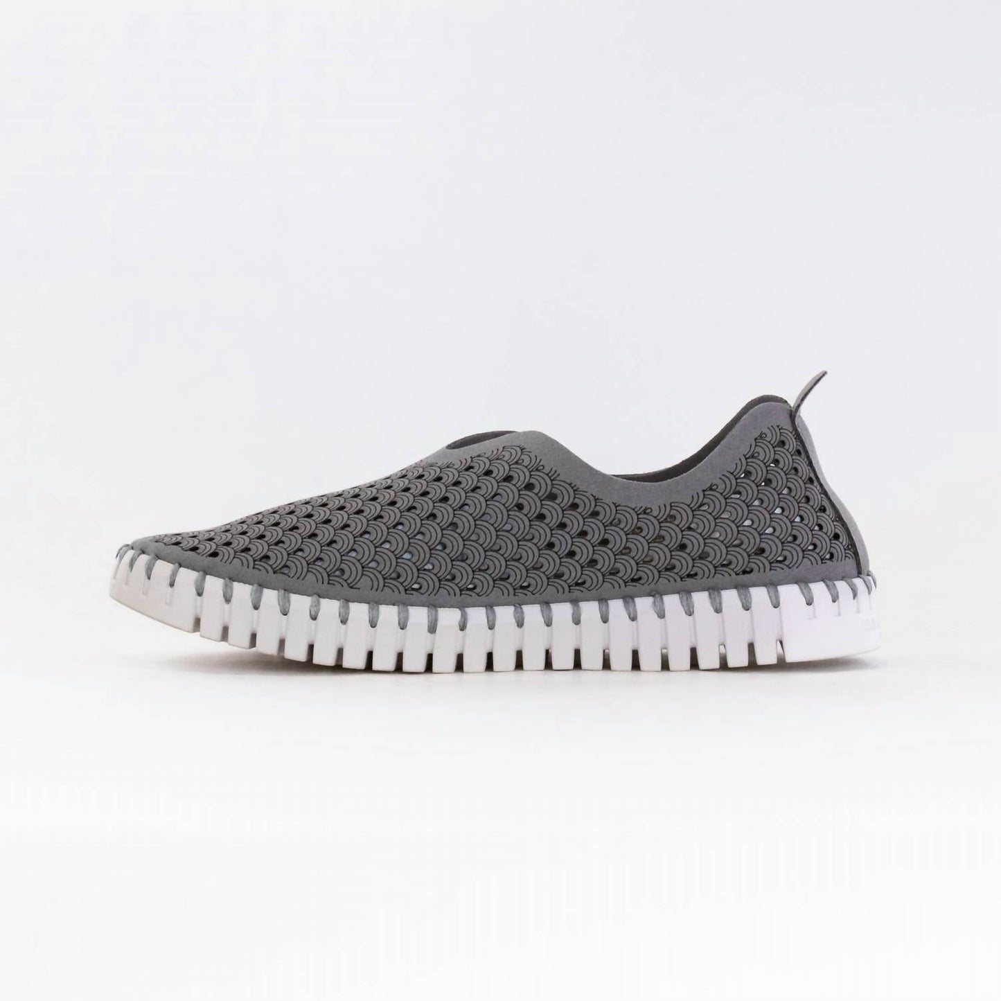 इलसे जैकबसन - महिलाओं के नूबक अपर ट्यूलिप शूज