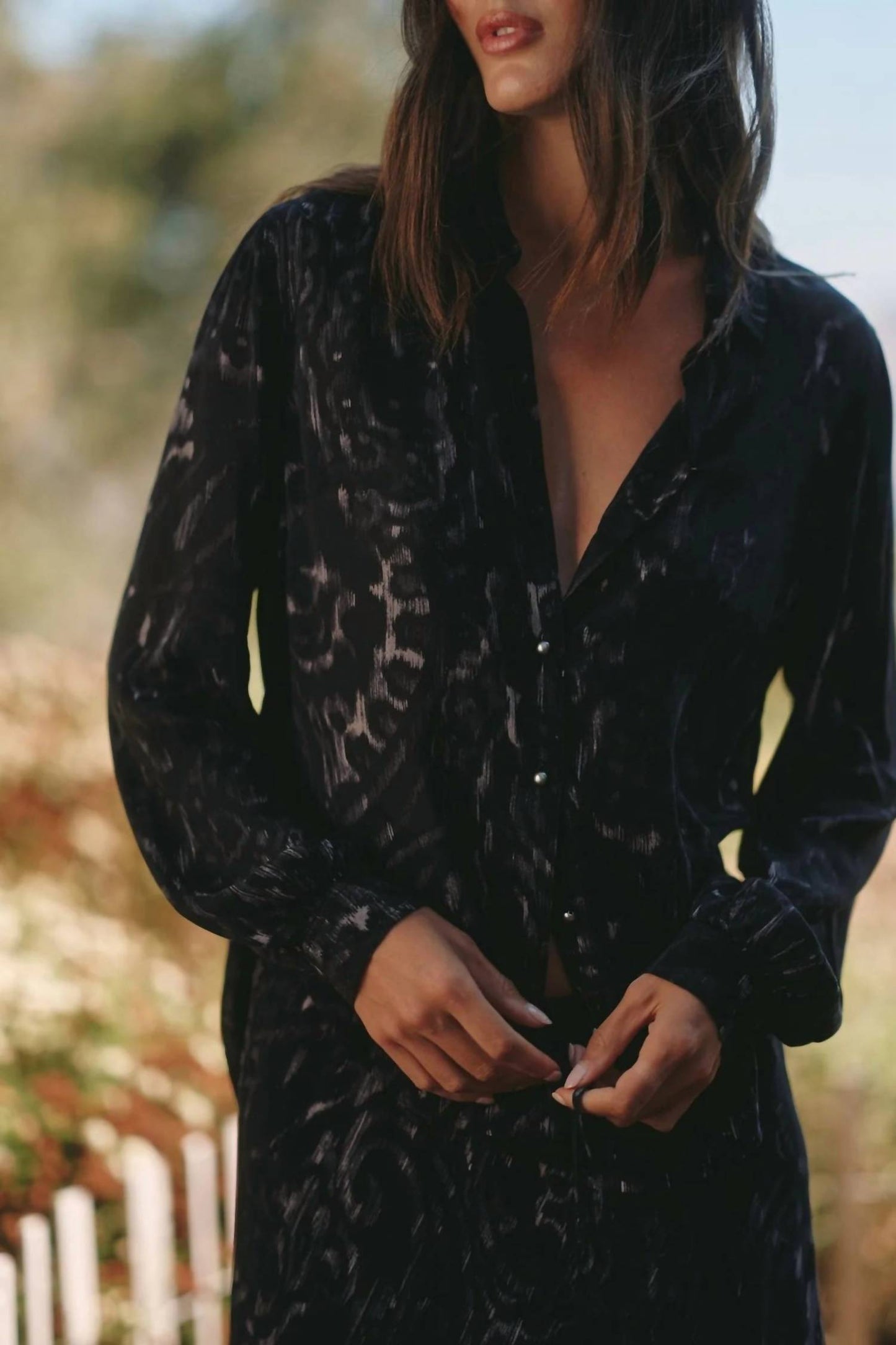 Bella Dahl - Fitted Button Down Shirt