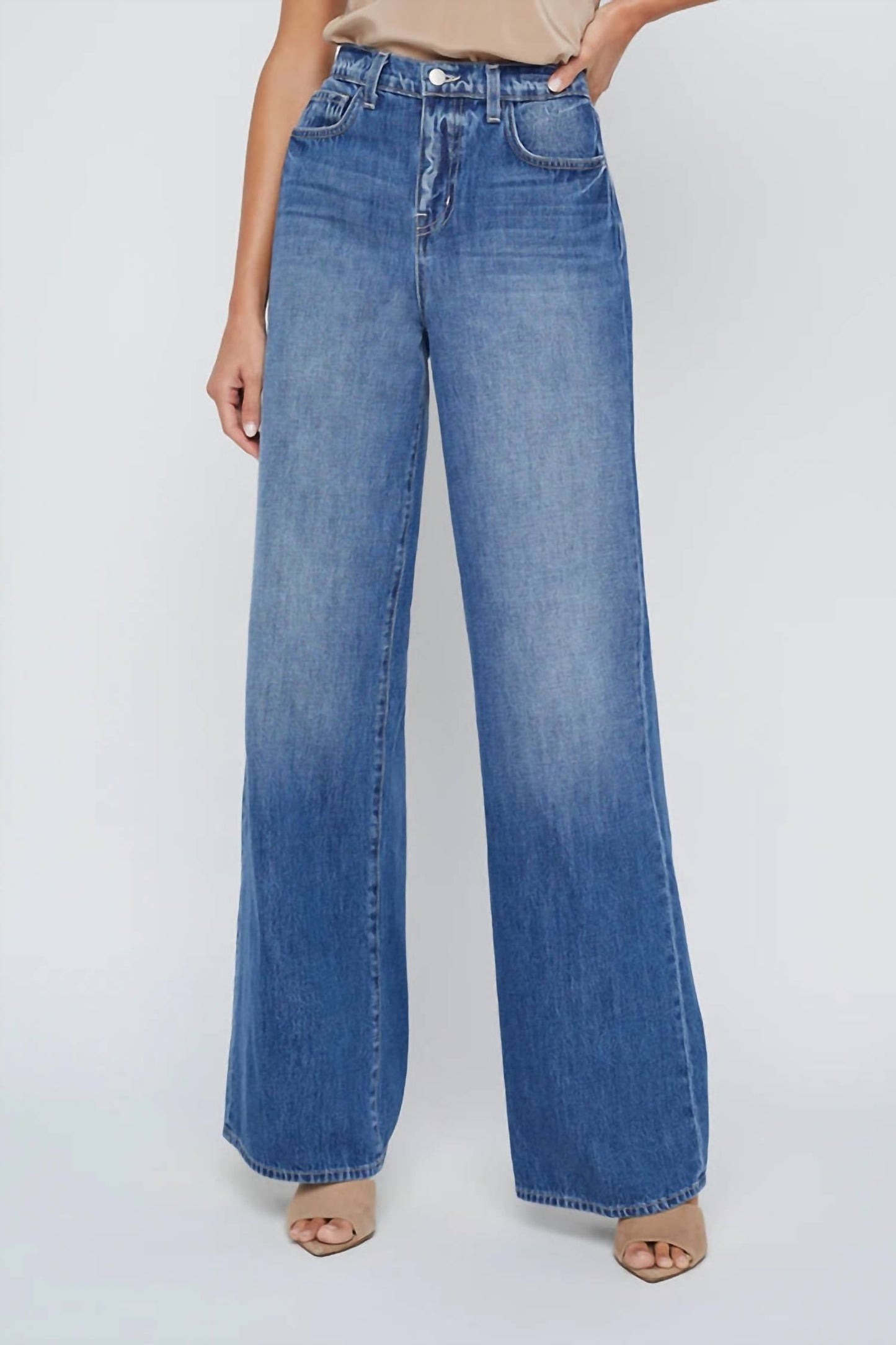 L'Agence - Alicent High Rise Sneaker Wideleg Jeans