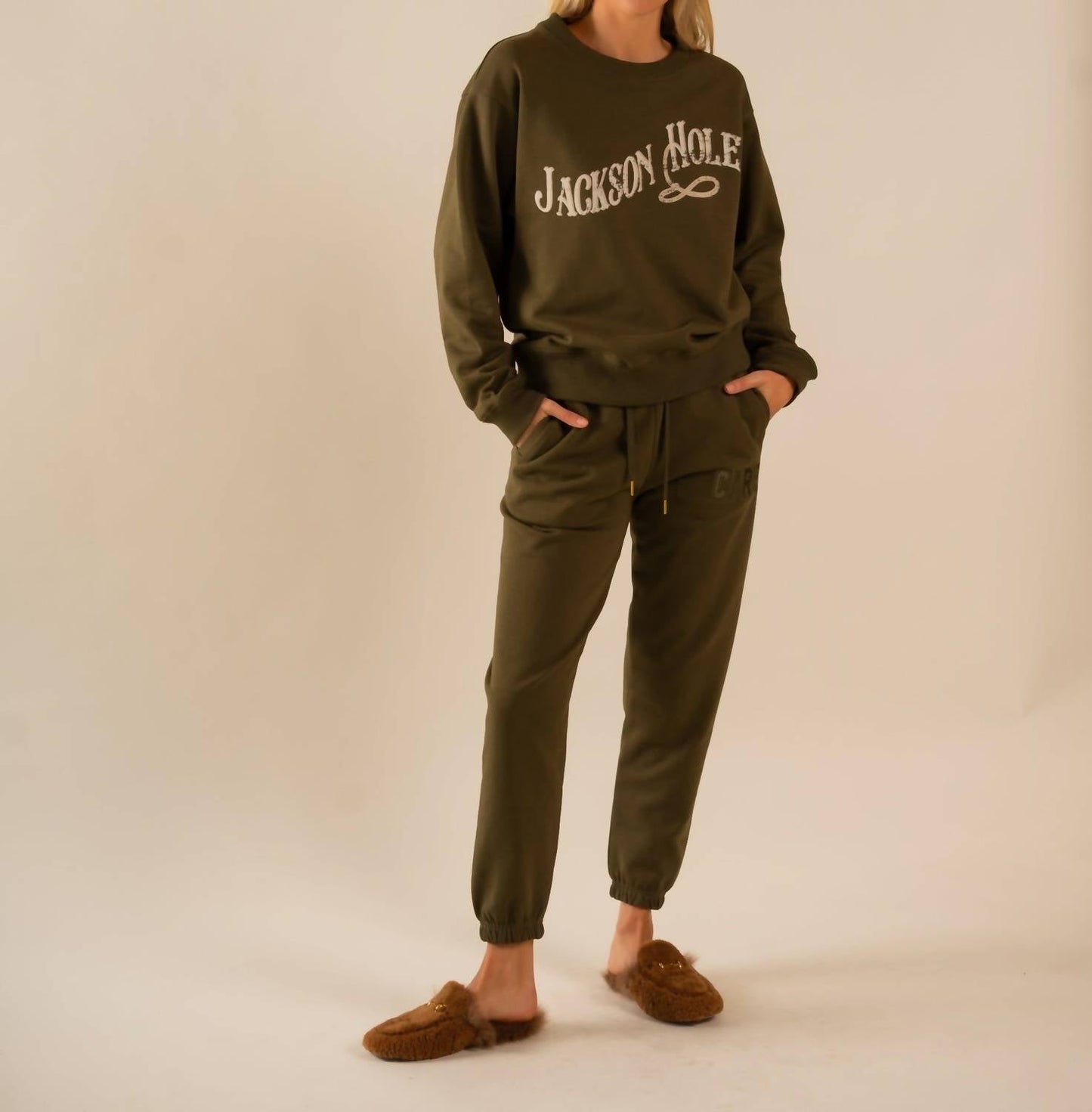 Care Tucker - 90’s Baggy Crewneck Jackson Hole Sweatshirt