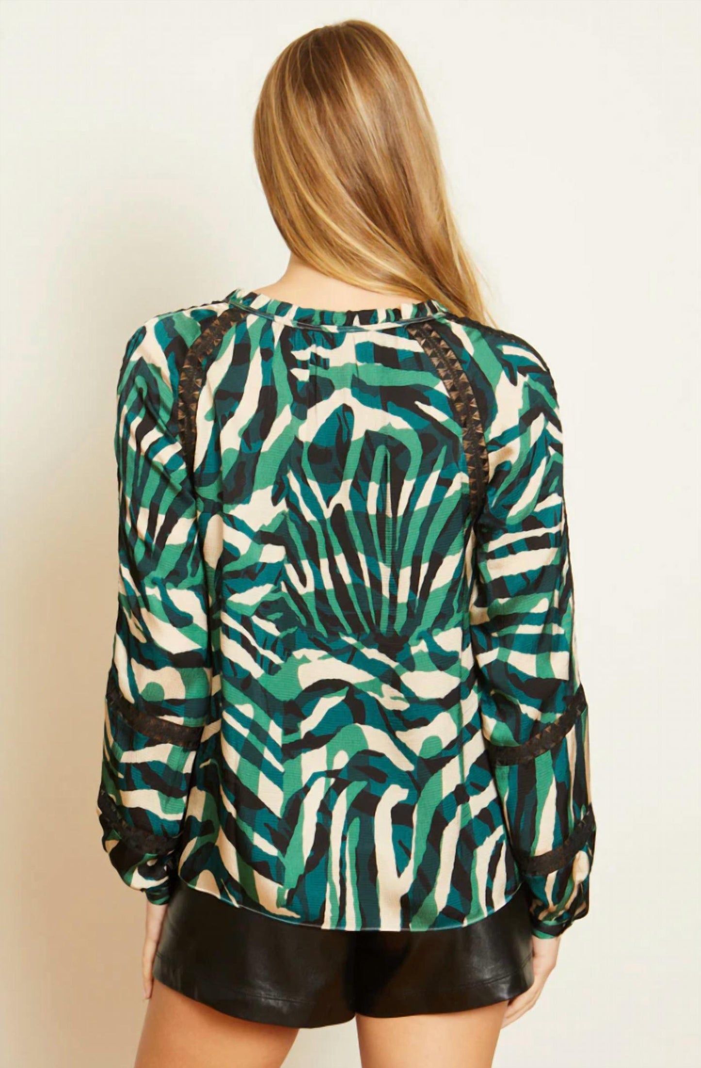 Caballero - Stella V-neck Long Sleeve Top