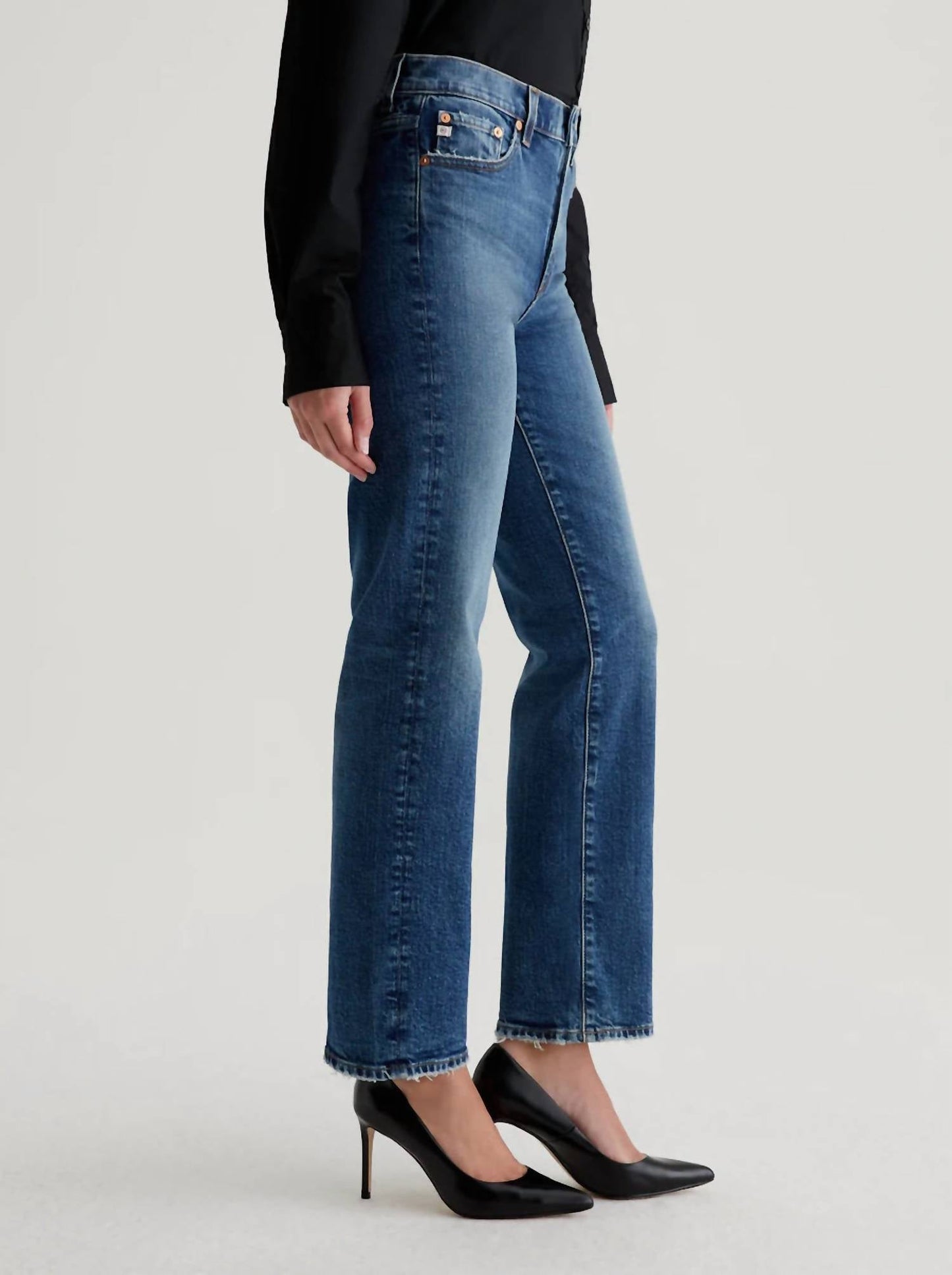 Ag Jeans - ब्रिनले स्ट्रेट लेग जींस