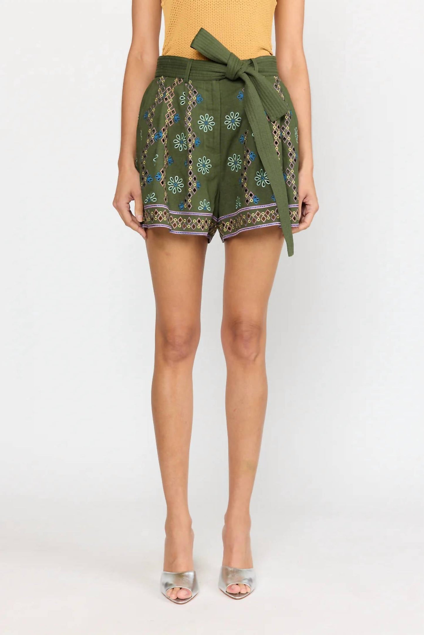 Christy Lynn - Bennet Short