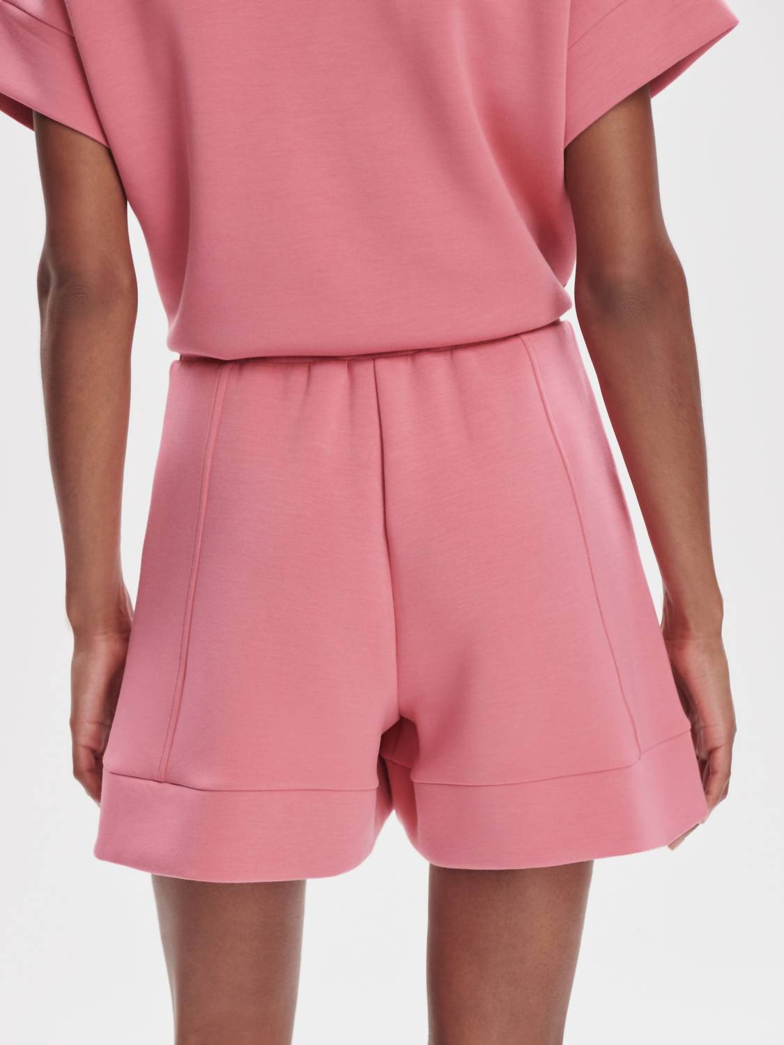 Varley - Atrium High Rise Short