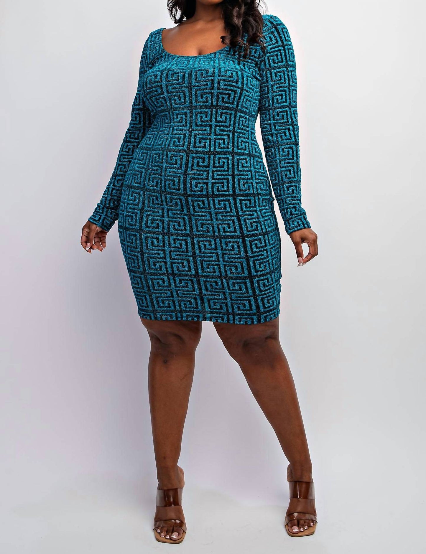 The Curve La - Plus Size Scoop Neck Short Dress