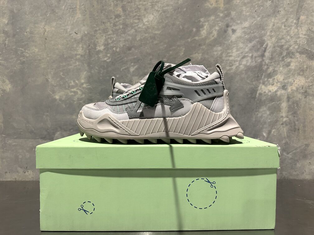 Off-White Men's Odsy 1000 Low Top Sneakers Gray Size 11