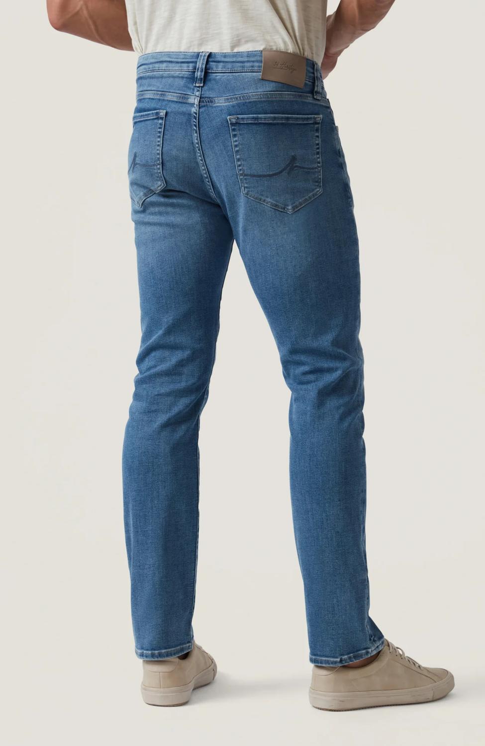 34 Heritage - Courage Straight Leg Ultra Jeans