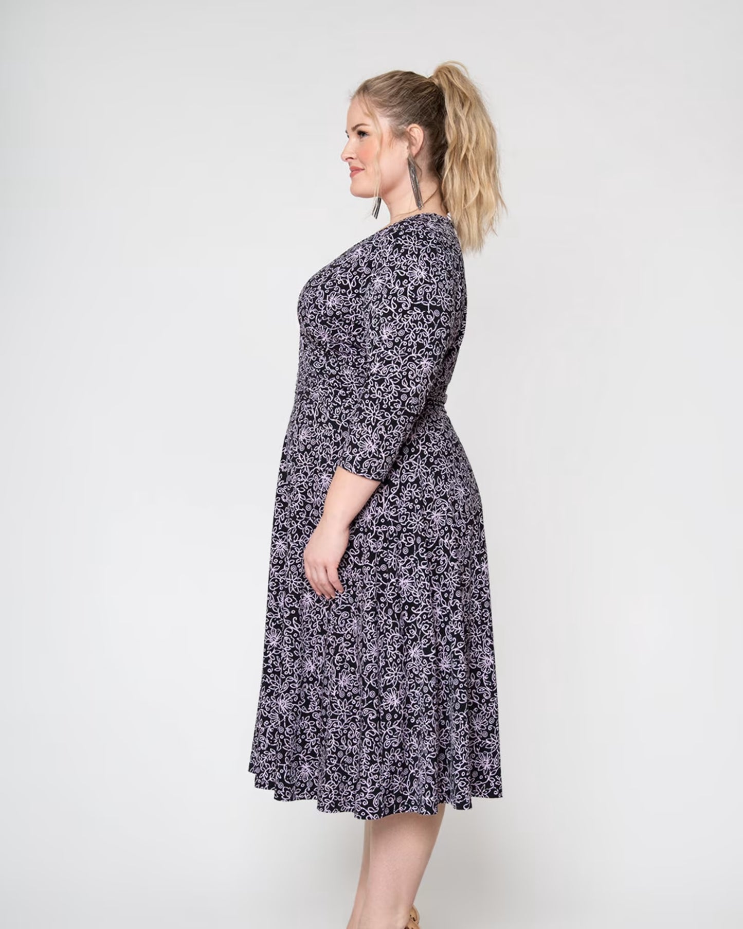 Leota Women's Amiya 3/4 Sleeve Midi Dress Black Size 2X