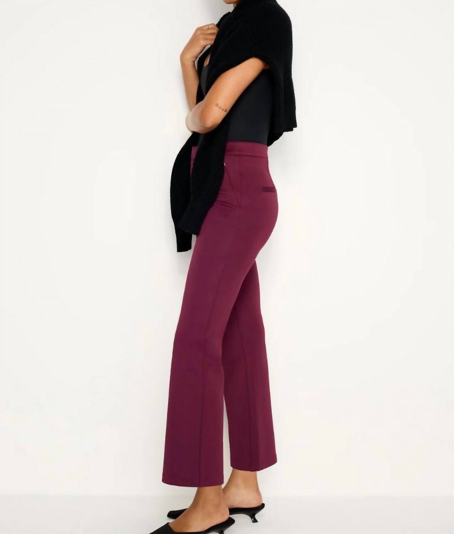 Good American - Scuba Cropped Straight Pant